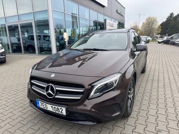 Mercedes-Benz GLA 220d