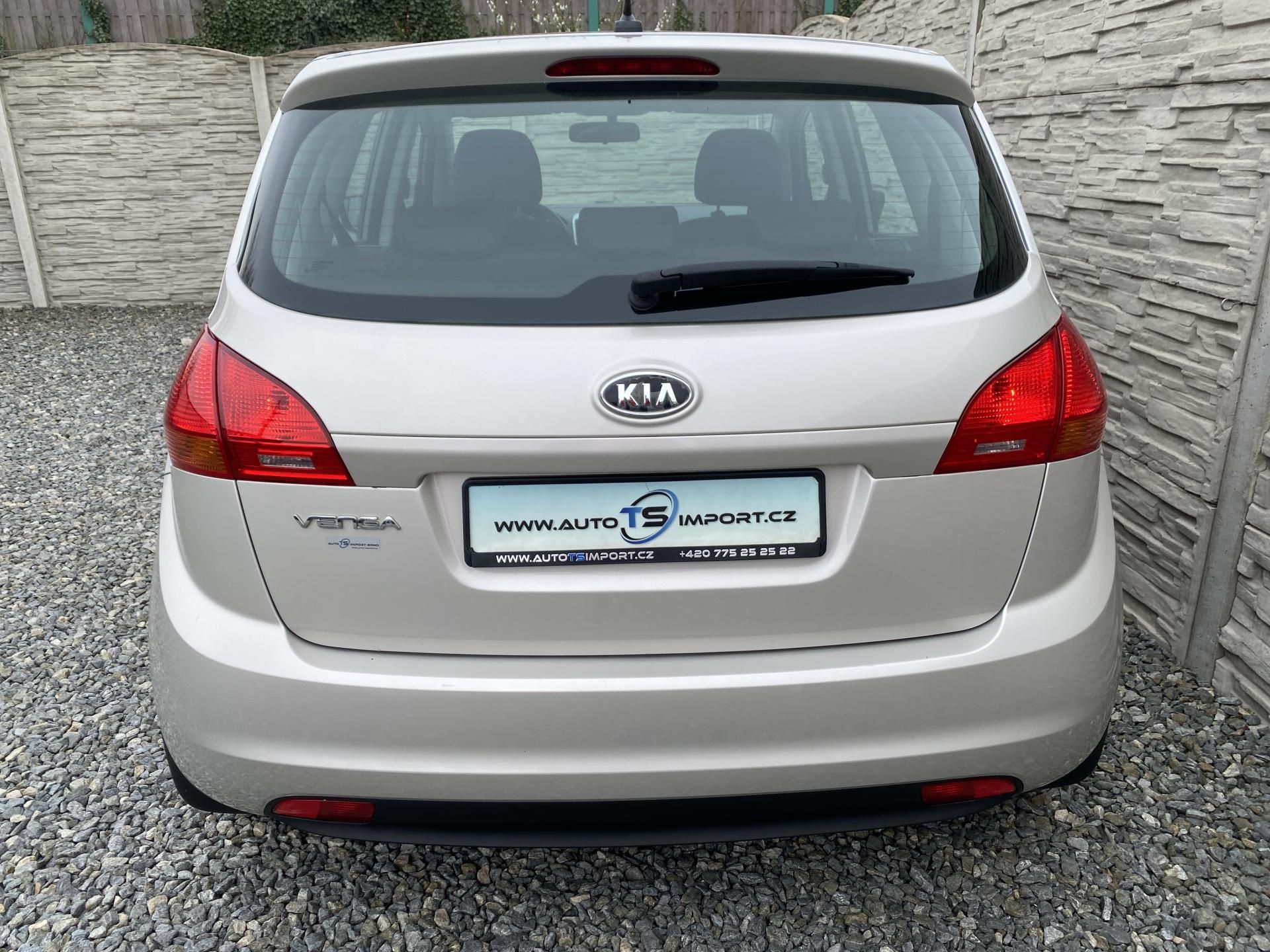 Kia Venga, 1.4i 16v 90PS KLIMA SERVIS!!! - fotka 4