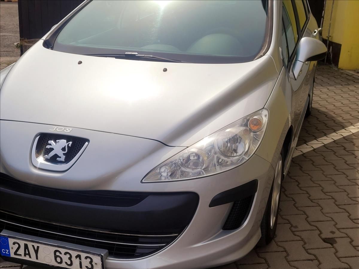 Peugeot 308, 1,6 HDi 80kW *SERVIS*KLIMA* - fotka 3