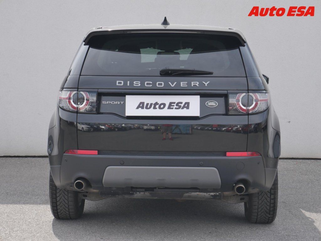 Land Rover Discovery Sport, 2.0 TDi 4x4,2.maj,ČR,AT - fotka 5