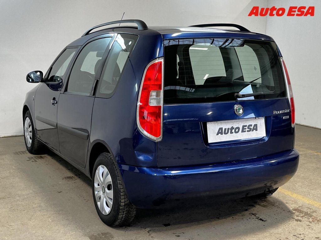 Škoda Roomster, 1.2HTP,AC - fotka 6