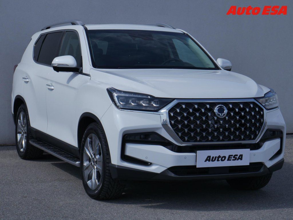 SsangYong Rexton, 2.2 CRDi 4x4,7míst,1.maj