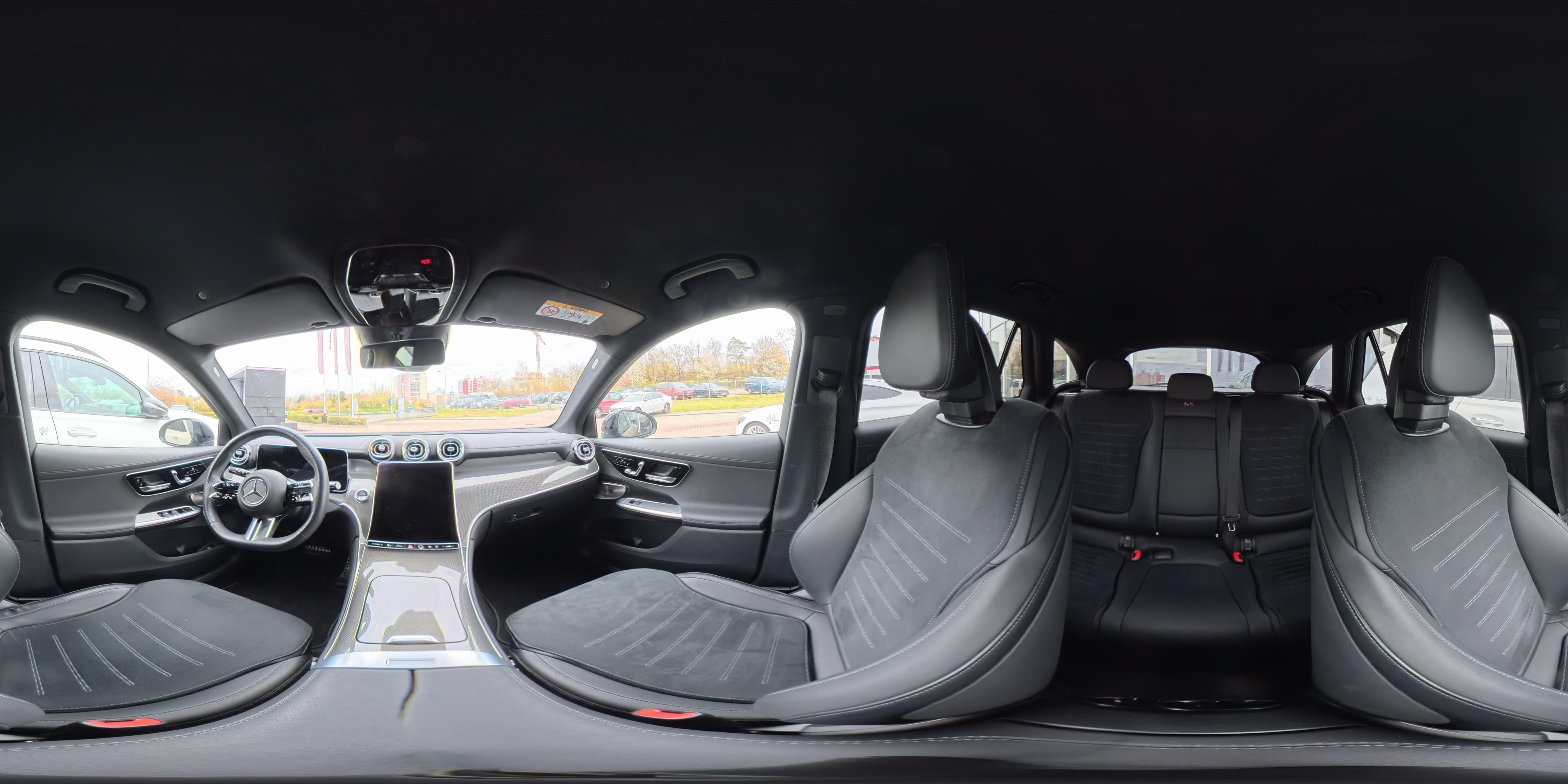 Mercedes-Benz GLC, 300 de 4MATIC - fotka 2