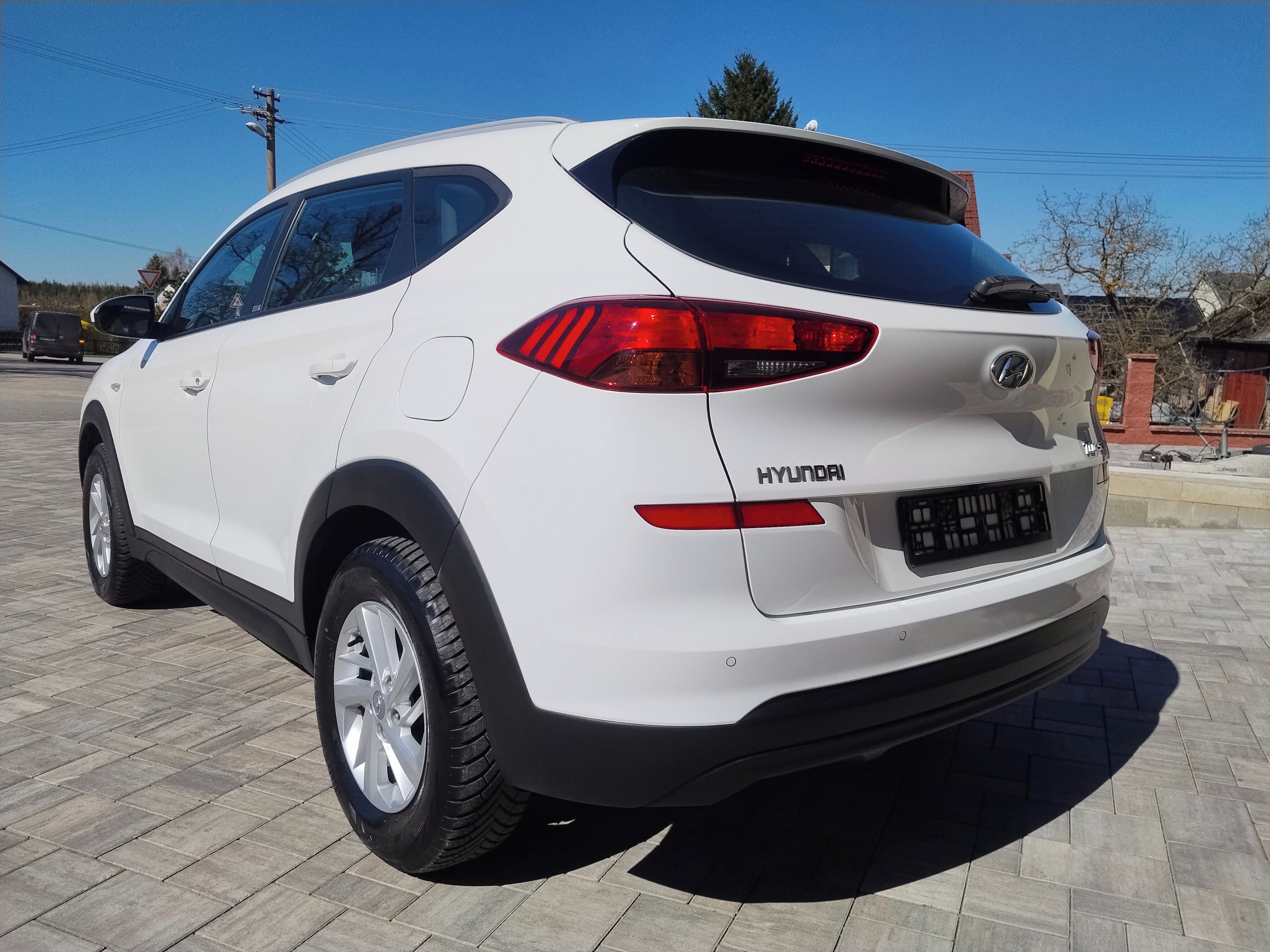 Hyundai Tucson, 1,6i 97Kw r.v.2020 naj.48900Km - fotka 3