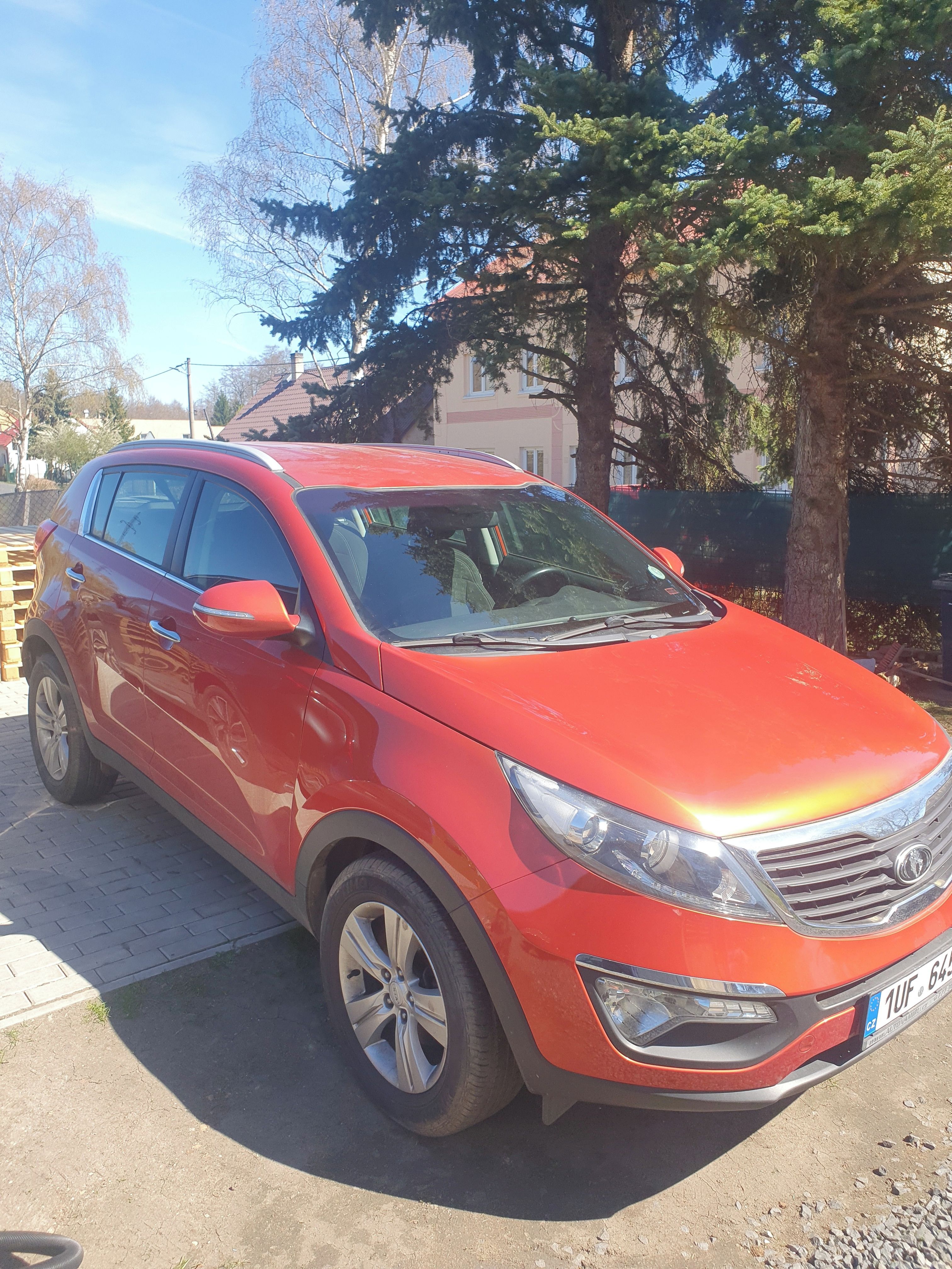 Kia Sportage, 1.6.i benzin - fotka 5