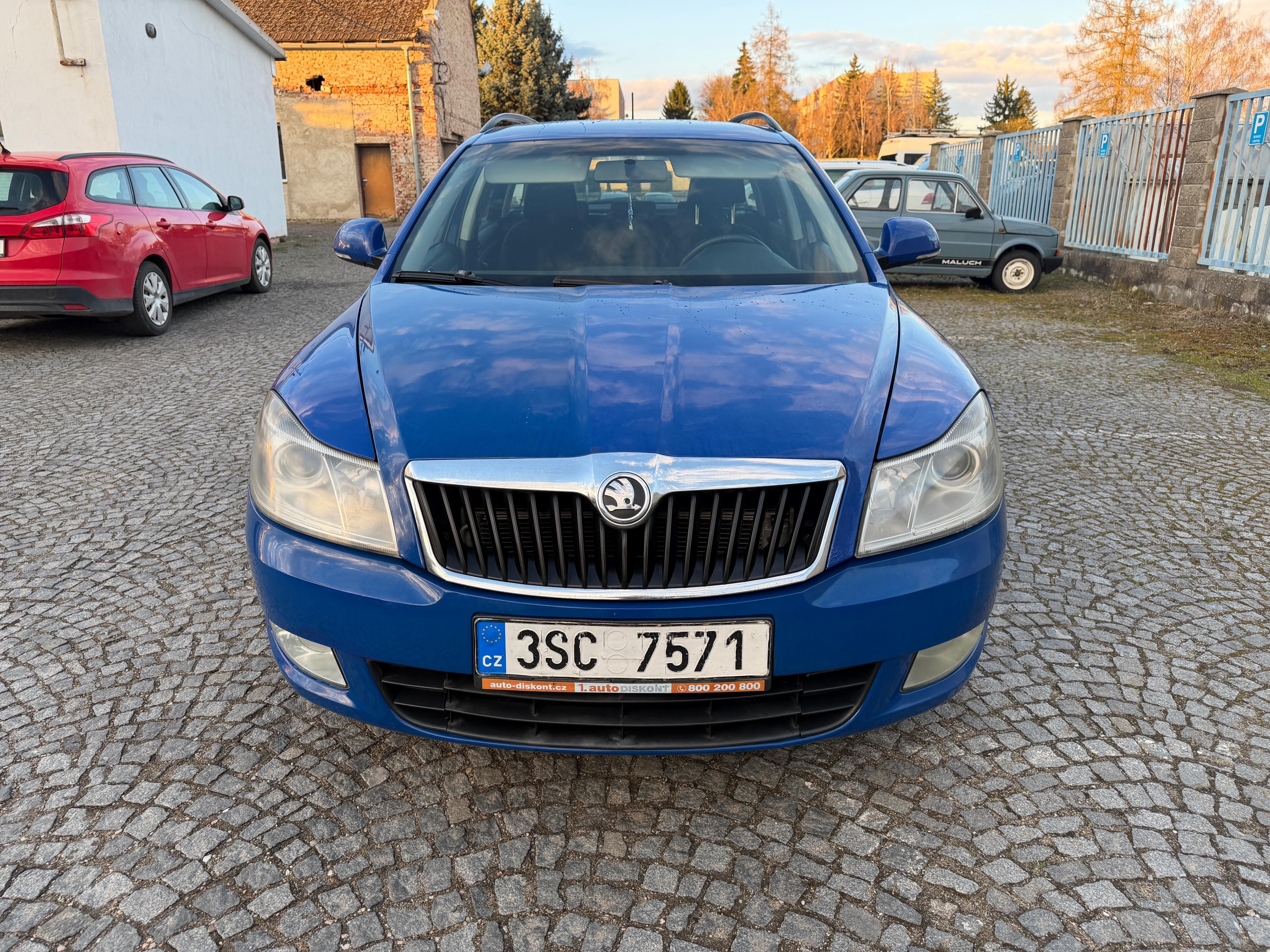 Škoda Octavia, 1.6 TDi, 77kW, STK do 01/2027 - fotka 3