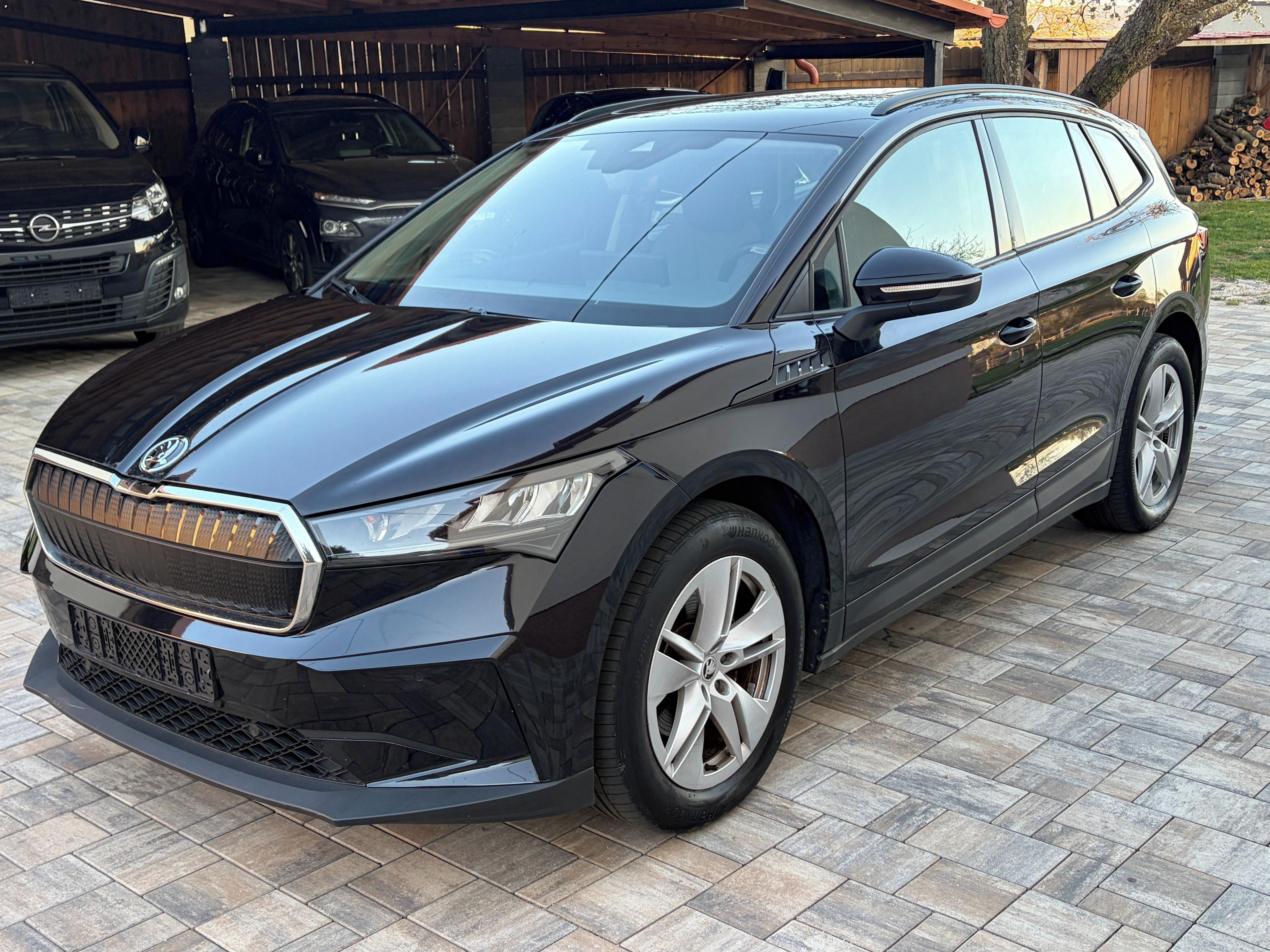 Škoda Enyaq iV, 60,Panorama, tazne, SOH 92%