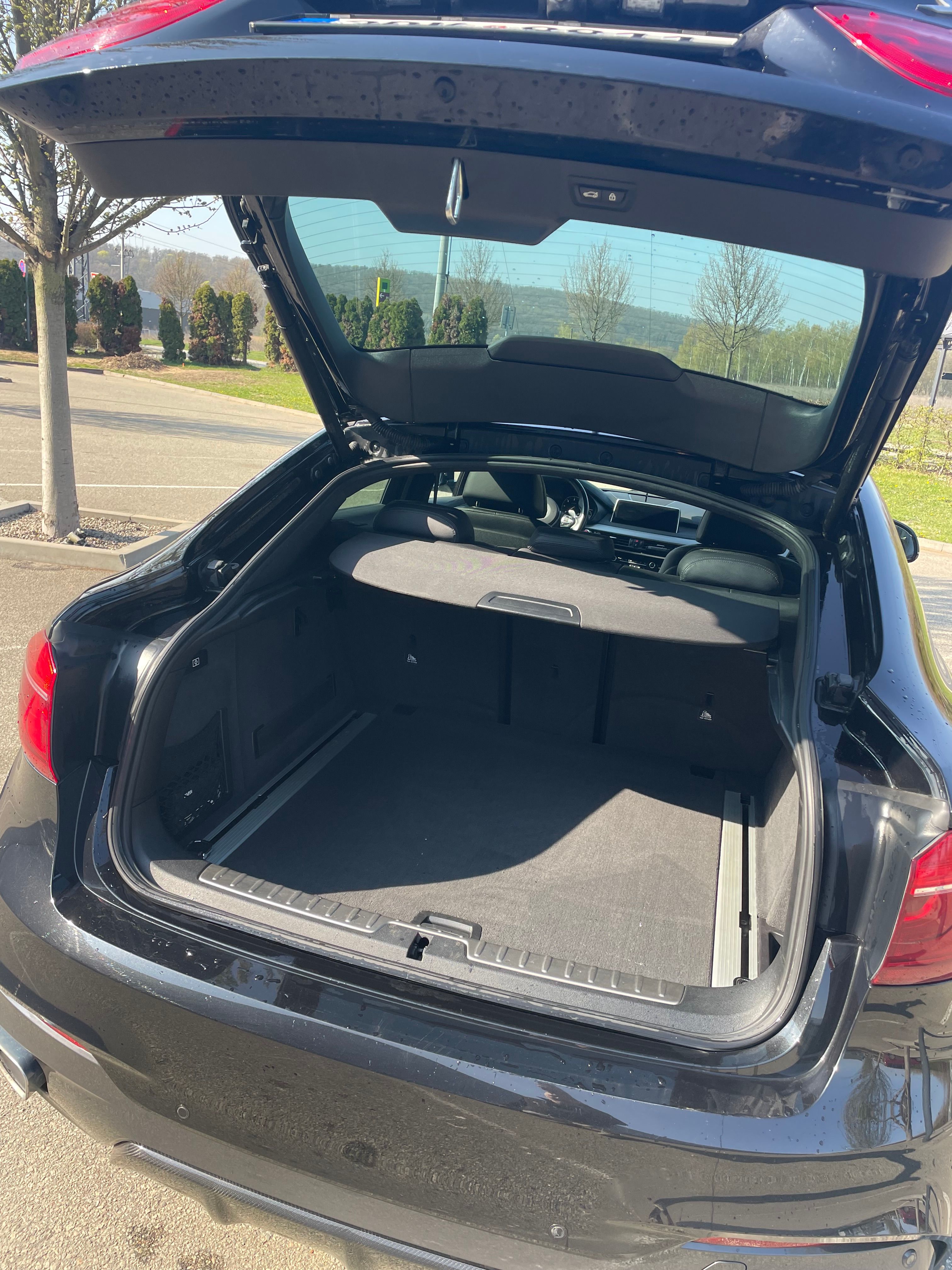 BMW X6, BMW X6 30d - xDrive / M-Paket - fotka 5