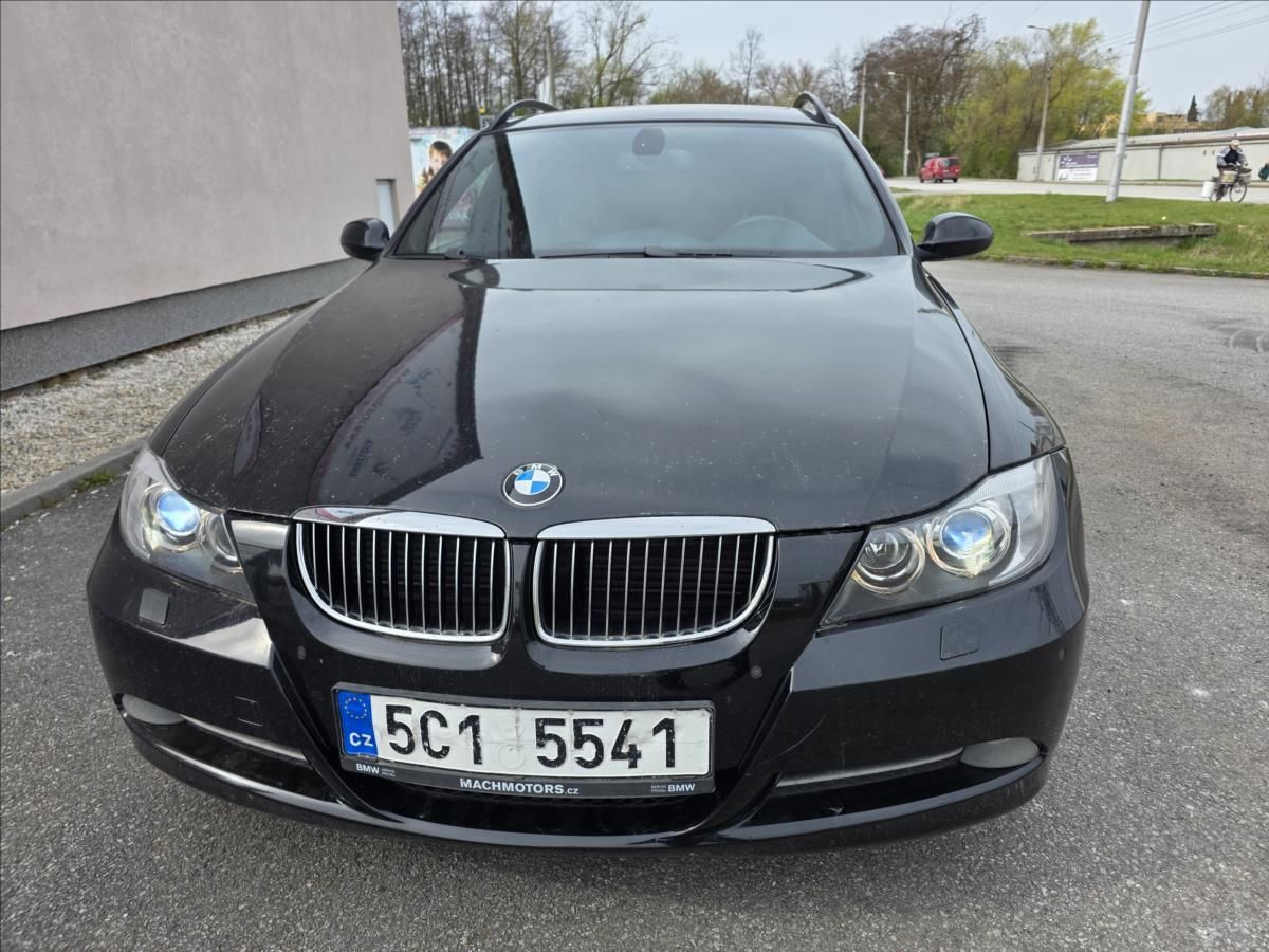BMW Řada 3, 3,0 3.0D 170KW KŮŽE 2XALU KOLA - fotka 2