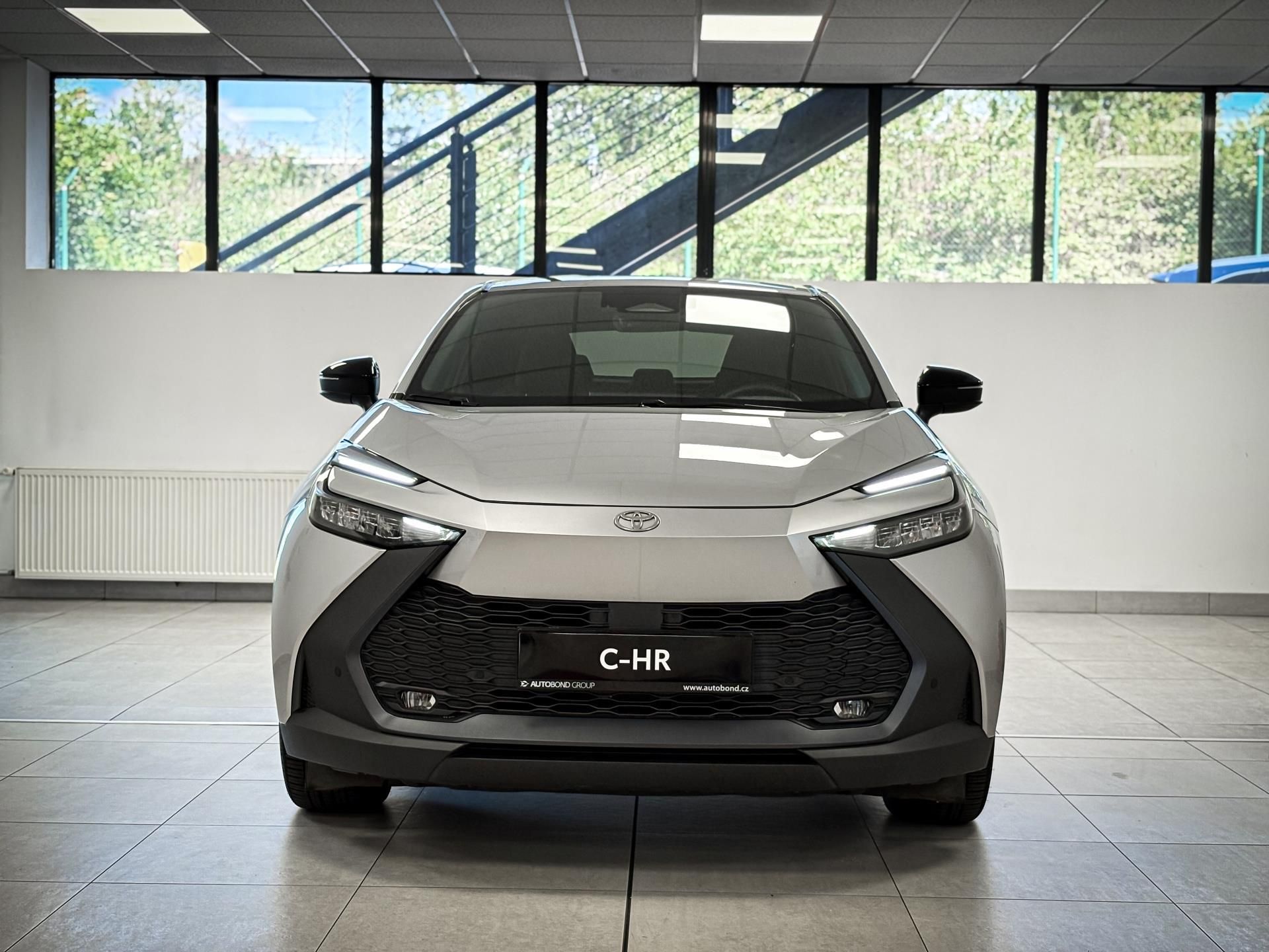 Toyota C-HR, 1.8 Hybrid,  e-CVT (4x2), Comf - fotka 2