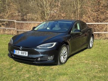 100D, Long Range, AWD