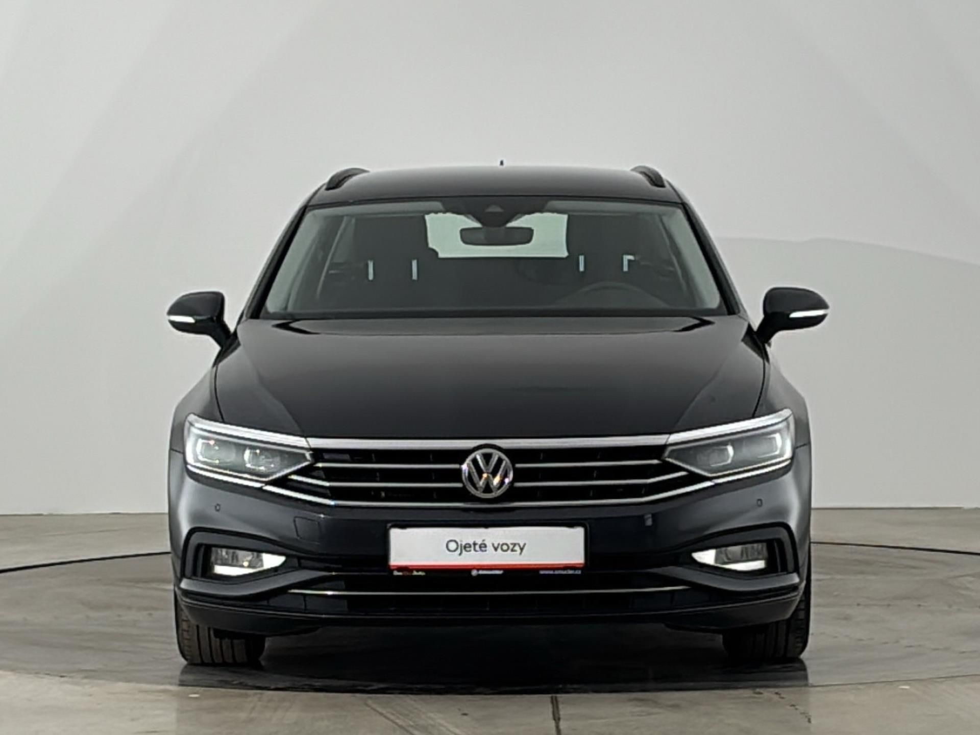 Volkswagen Passat, 2.0 TDI / 110 kW Bussines - fotka 4