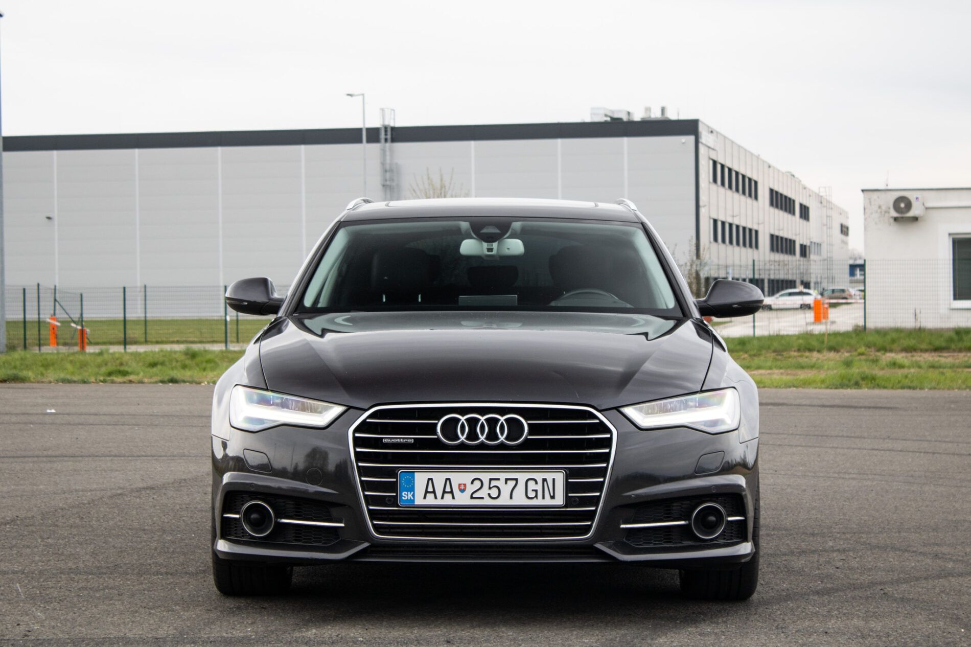 Audi A6 Avant - fotka 2
