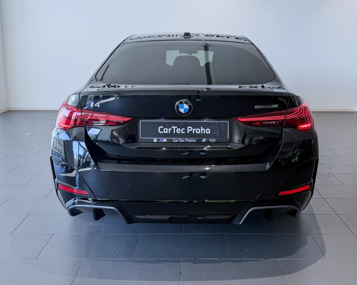 BMW i4, eDrive35 Gran Coupe - fotka 5