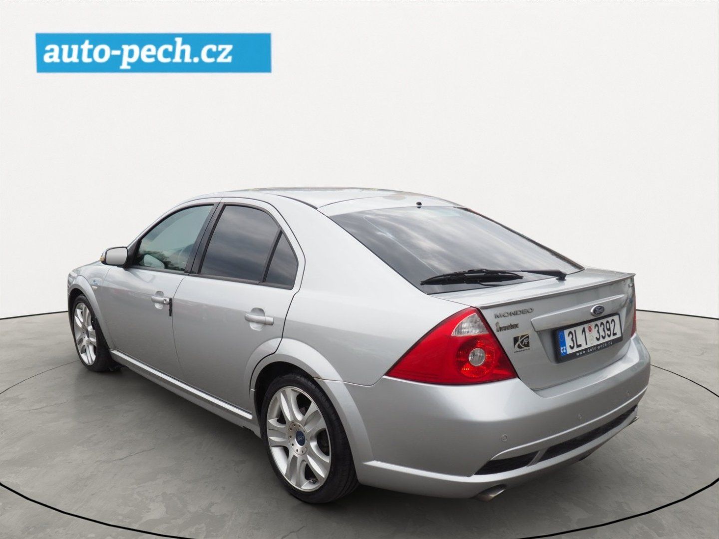 Ford Mondeo, ST 3.0 V6 166 kW, LPG - fotka 2
