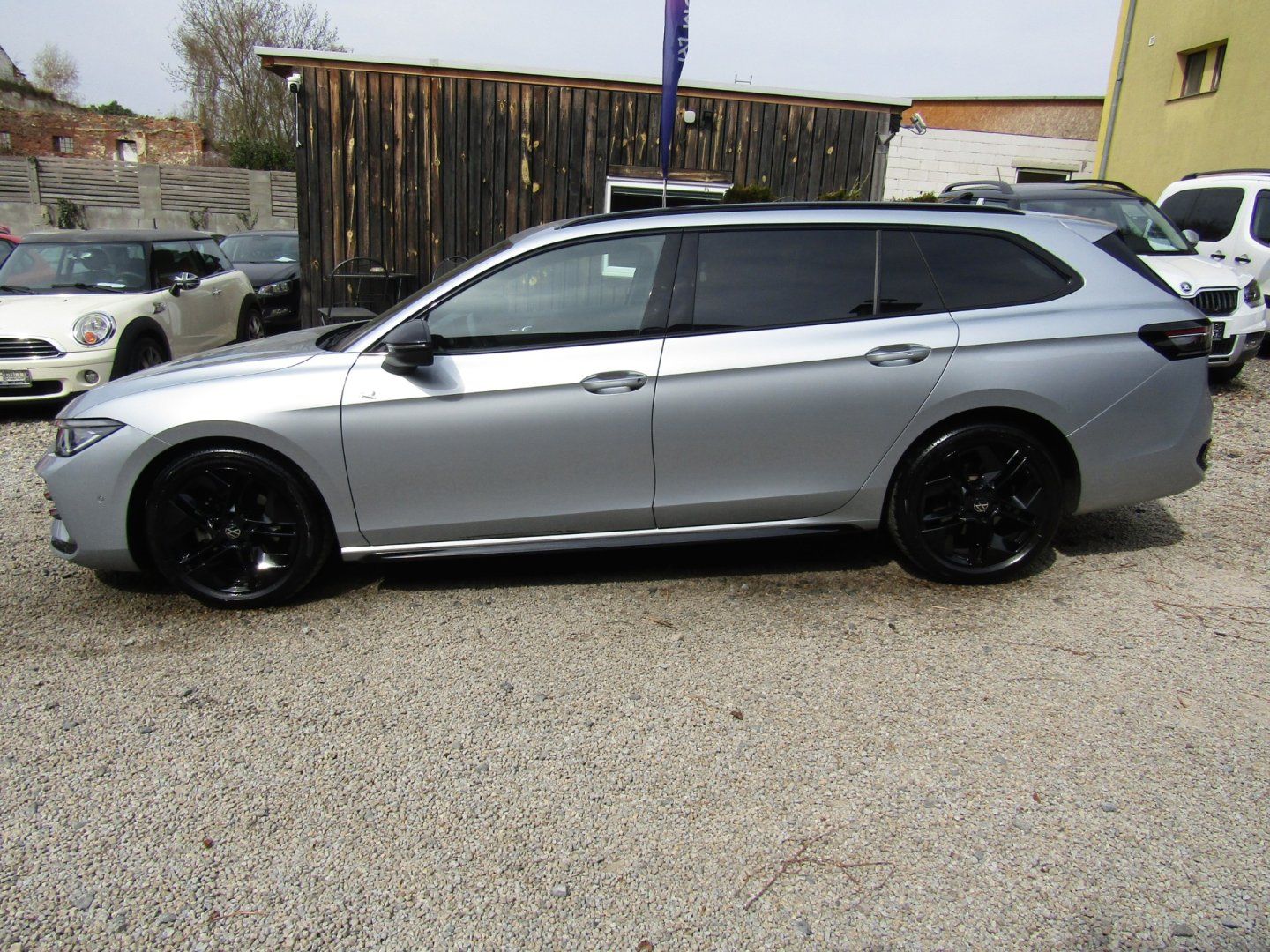 Volkswagen Passat Variant, 2.0 TDI 110kW DSG ACC - fotka 3