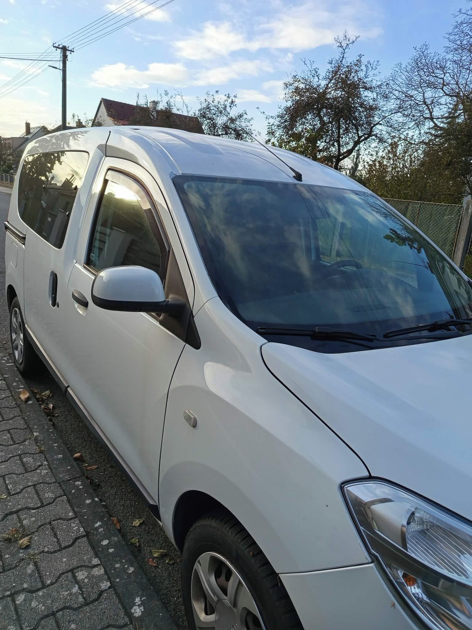 Dacia Dokker, Dacia Dokker 85 kW - fotka 4