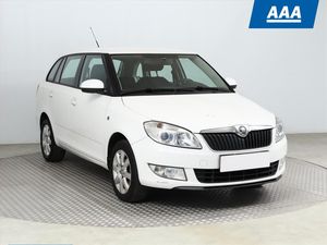 Škoda Fabia, 1.6 TDI, Elegance, Serv.kniha