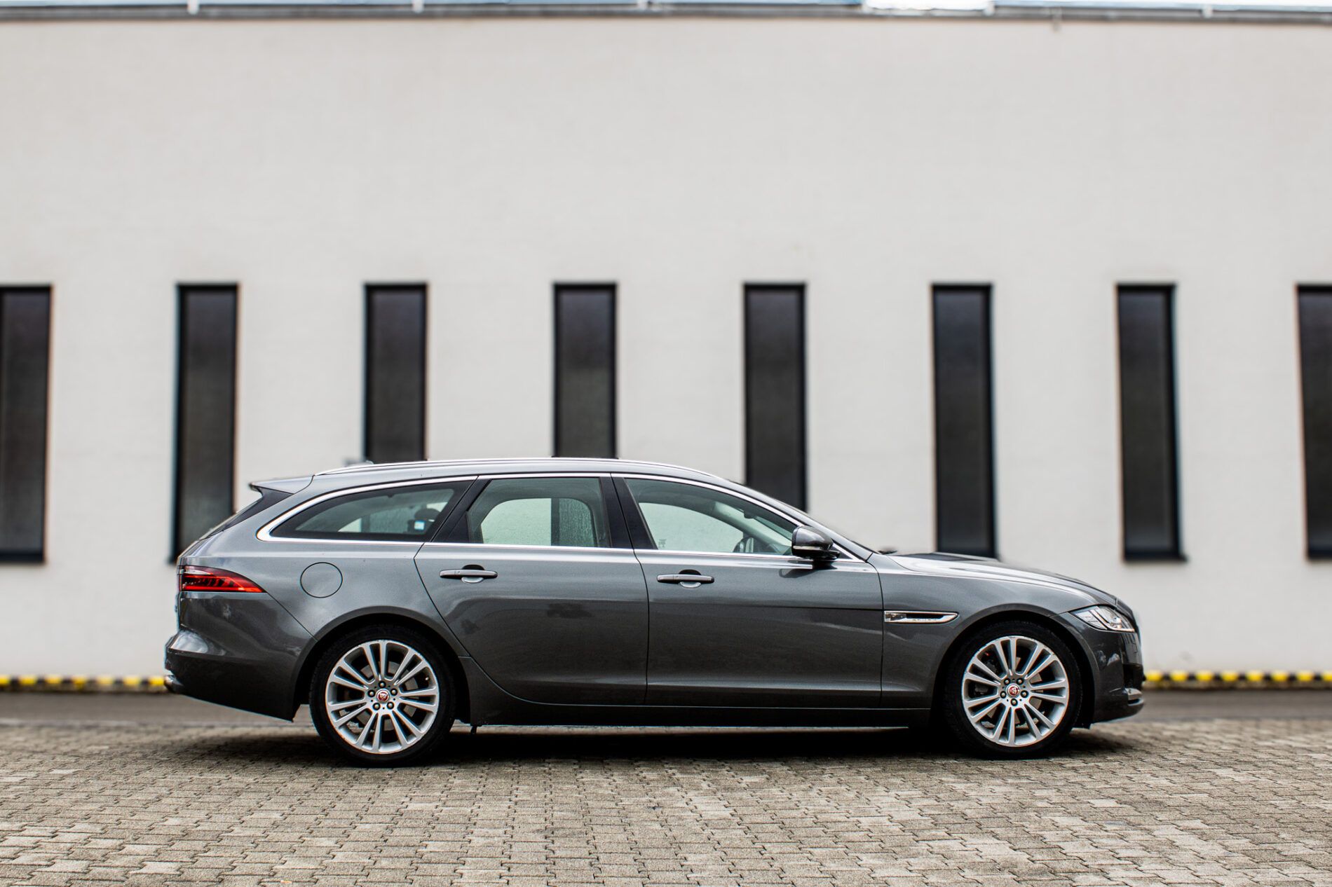 Jaguar XF - fotka 4