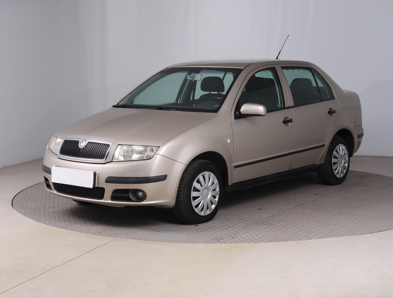 Škoda Fabia, 1.2 12V, Comfort, po STK - fotka 2