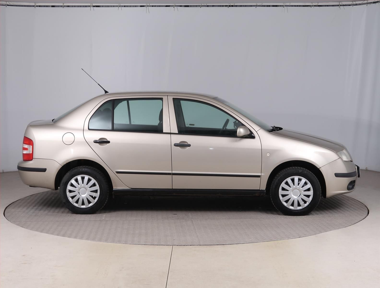 Škoda Fabia, 1.2 12V, Comfort, po STK - fotka 6