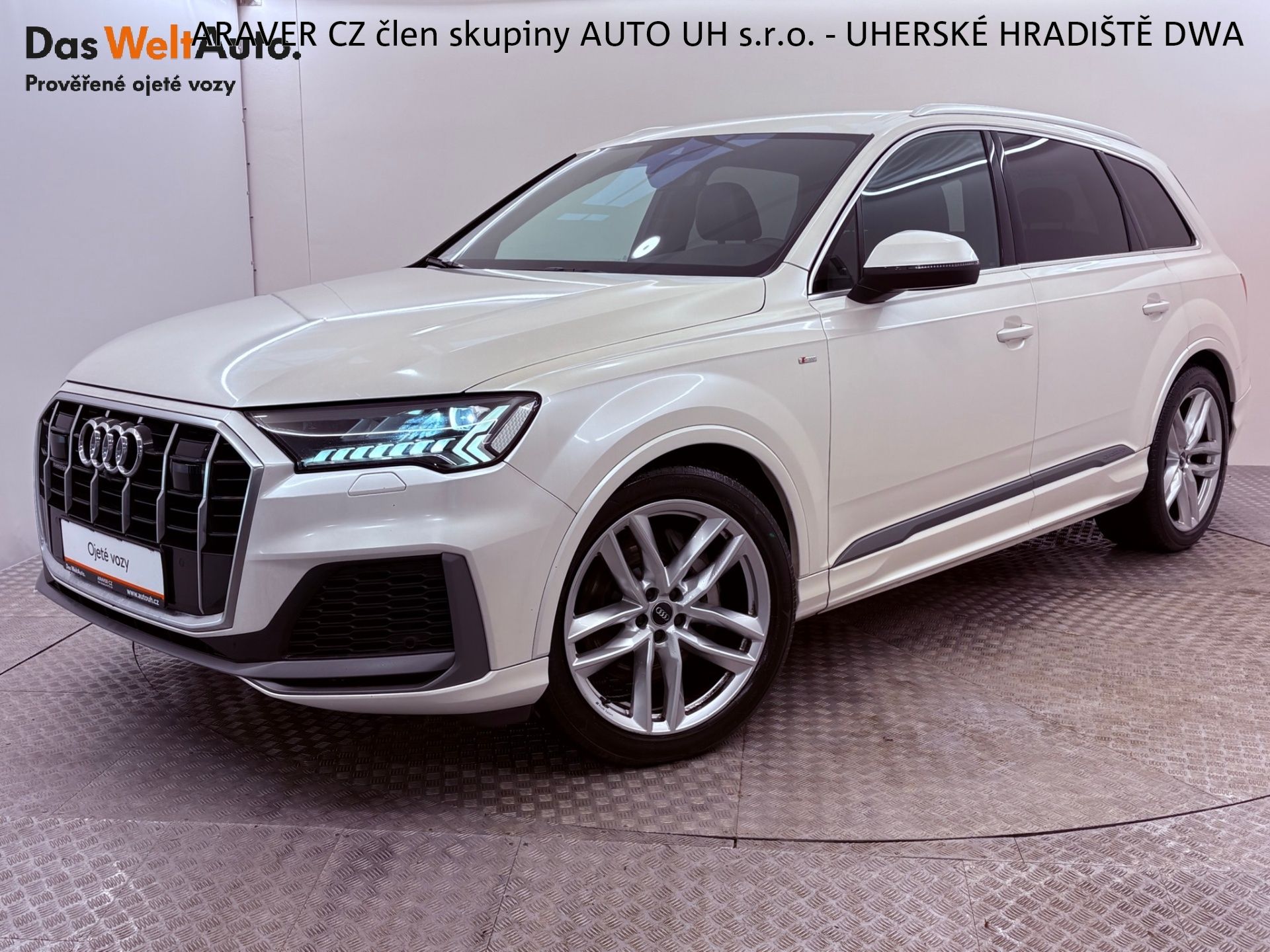 Audi Q7, 3.0 TDI 210kW 7Míst S-Line