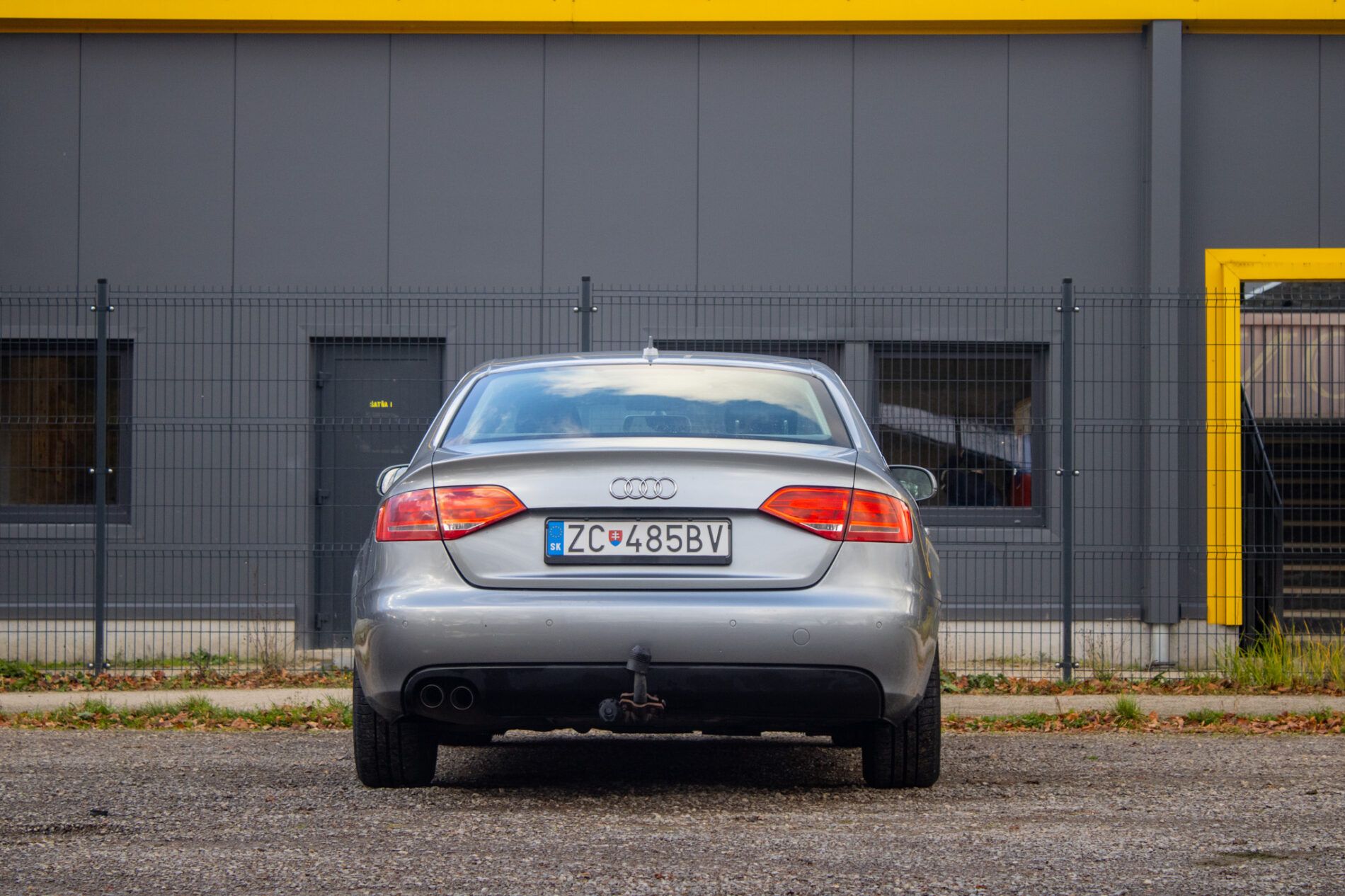 Audi A4 - fotka 6