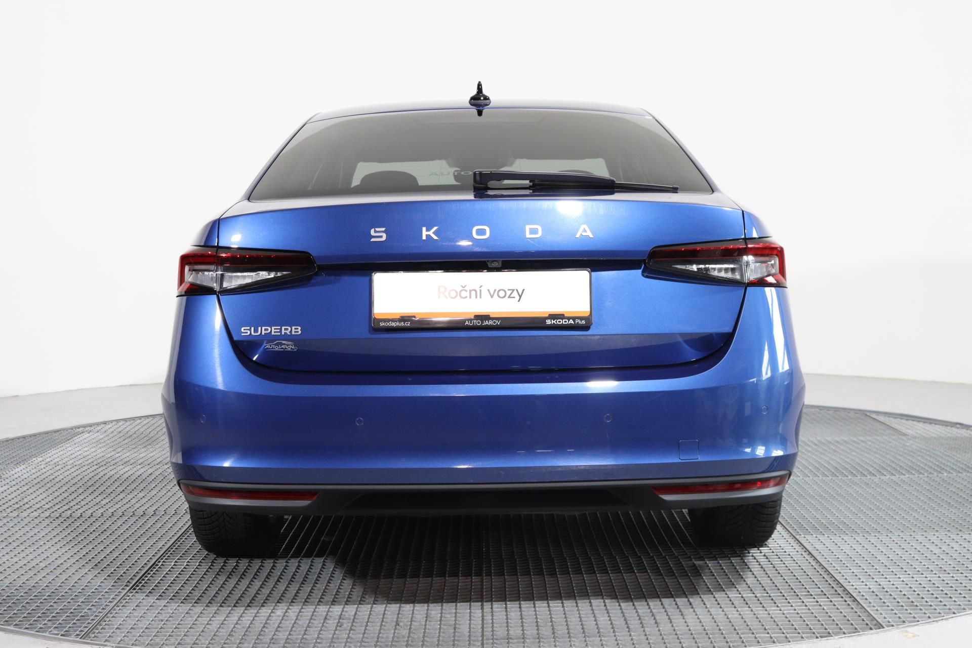 Škoda Superb, SELECTION 2,0 TDI DSG/ ACC,KAM - fotka 6