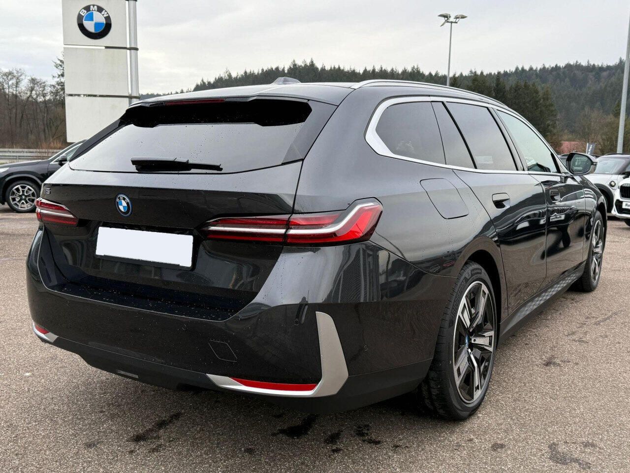 BMW i5, eDrive40 360 HuD ACC Venti - fotka 4