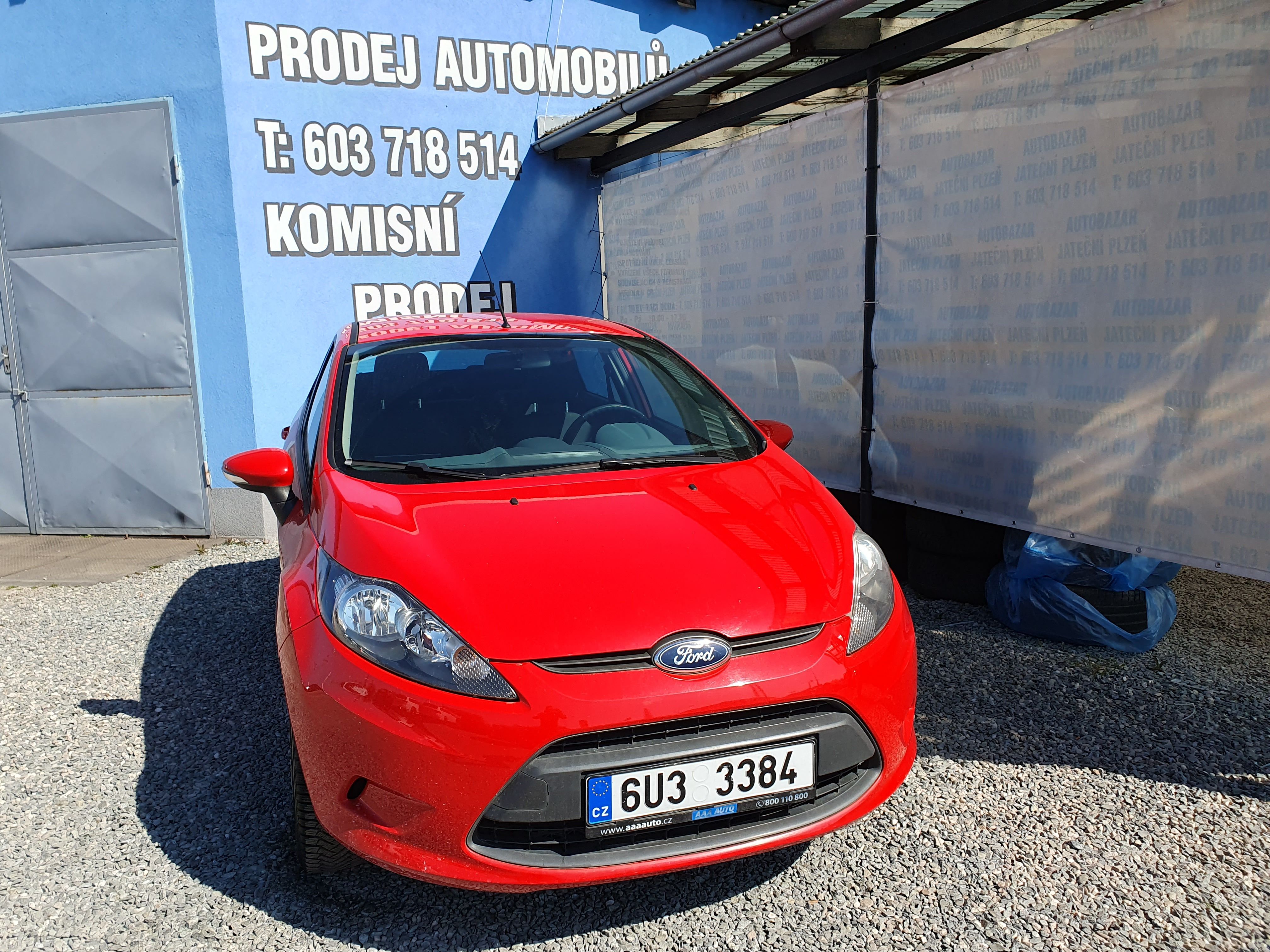 Ford Fiesta, 1.25 í 44 KW - fotka 4