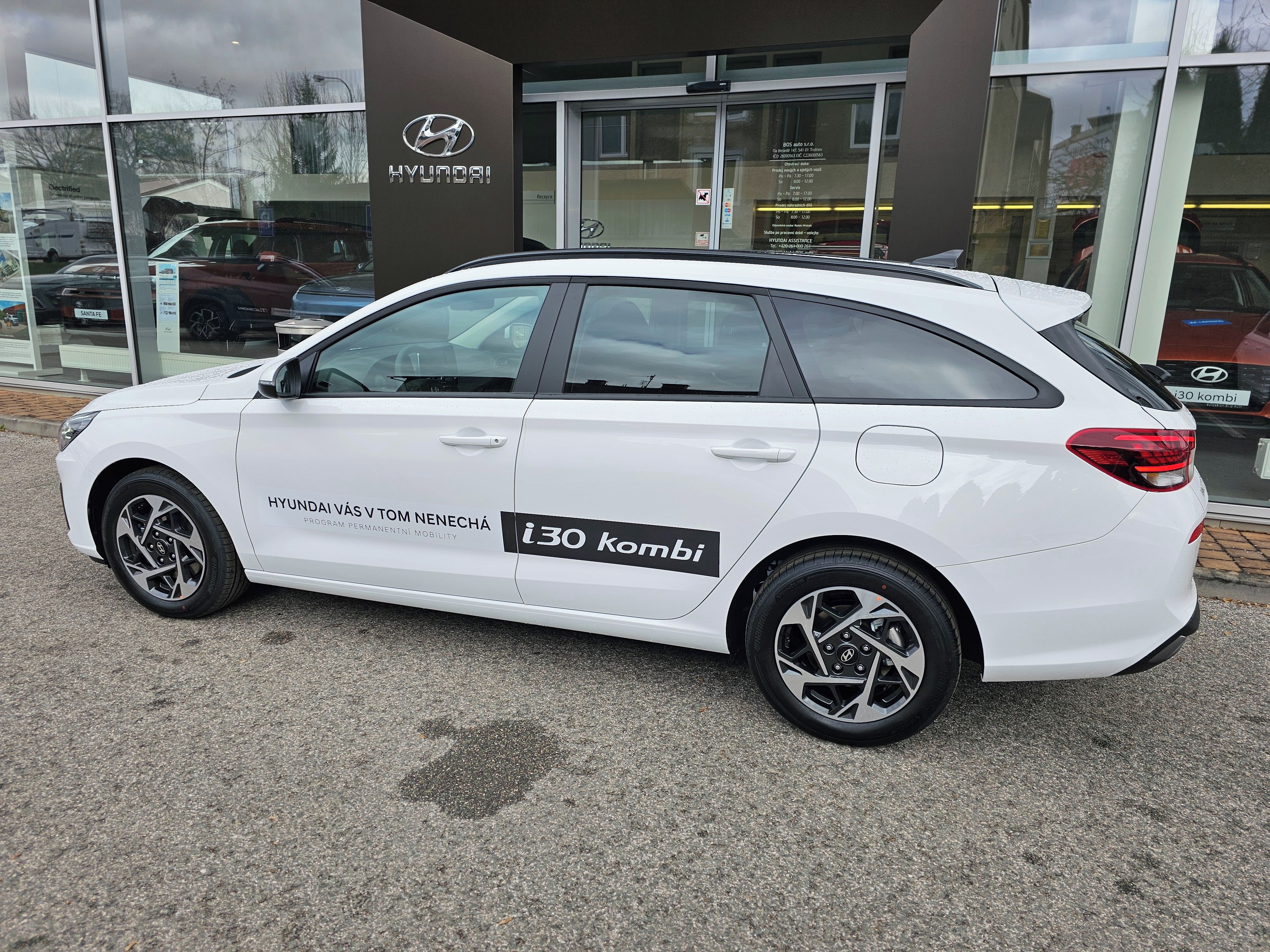 Hyundai i30, WG TURBO 6MT SMART 2026 - fotka 2