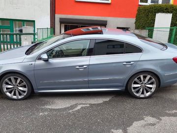 2.0TDi 125kW, R-line, serviska