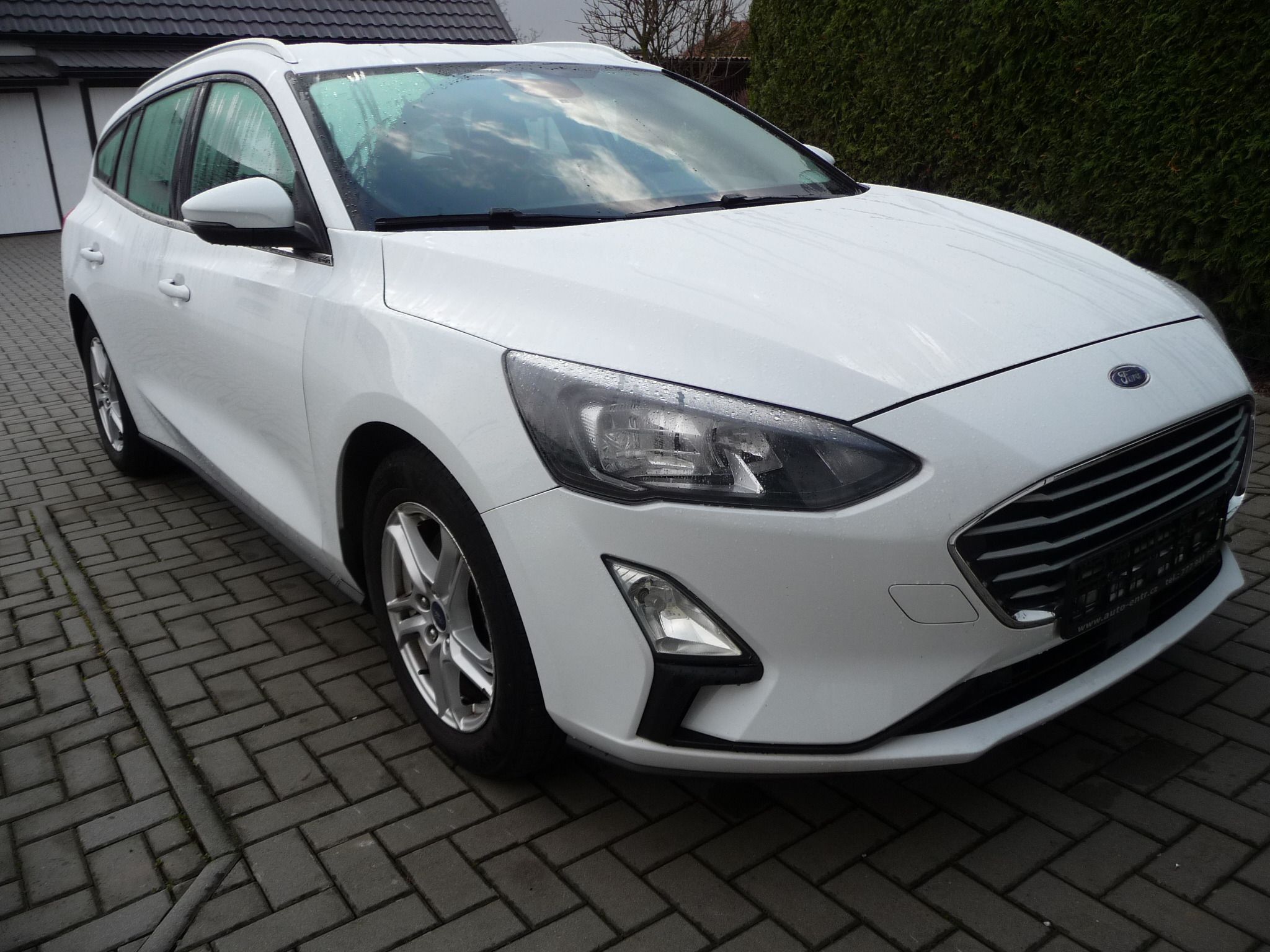 Ford Focus, 1.5 TDCi 88kw Busines 1.majite - fotka 3
