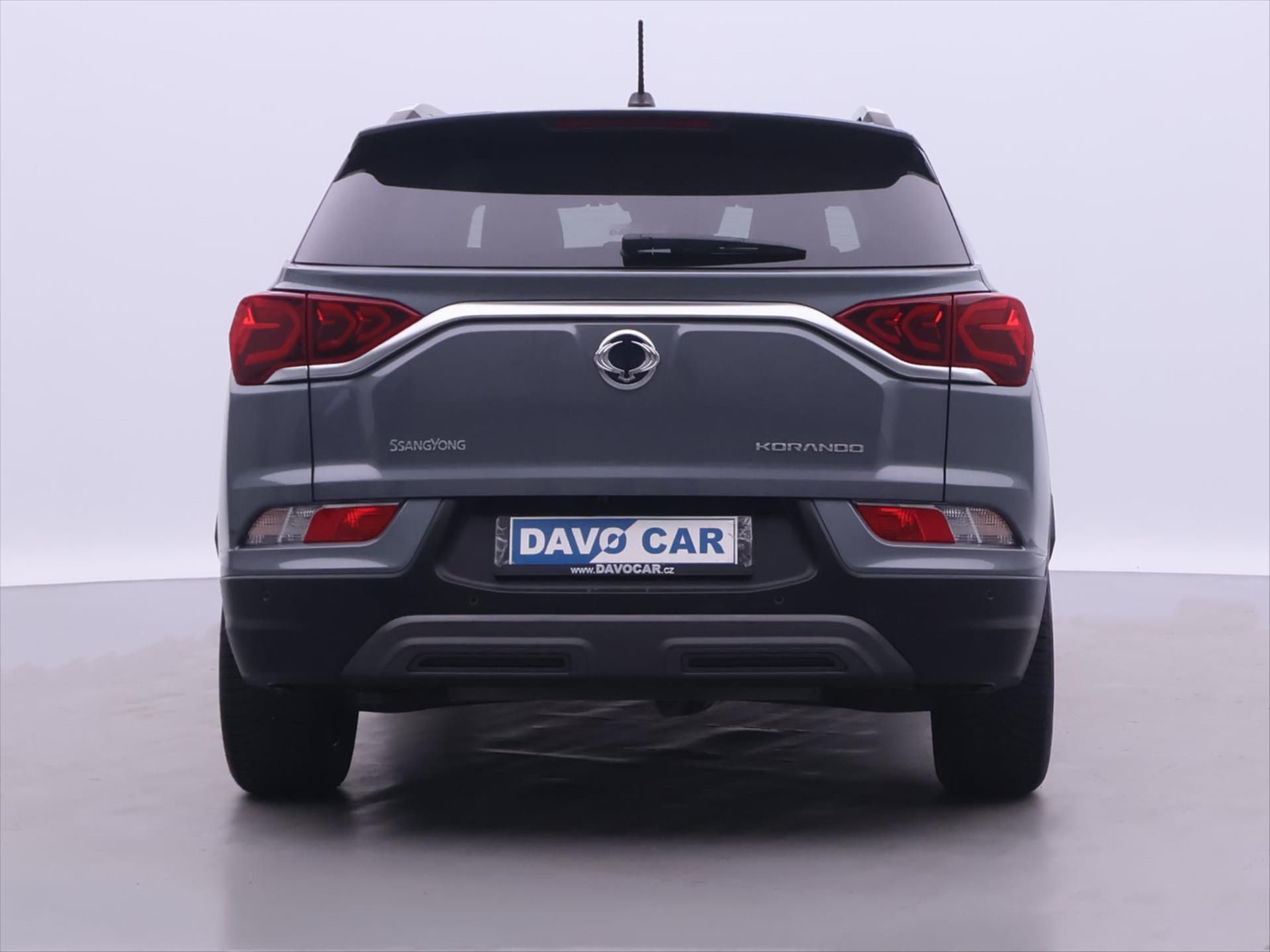 SsangYong Korando, 1,5 I 120kW Aut.klima - fotka 6