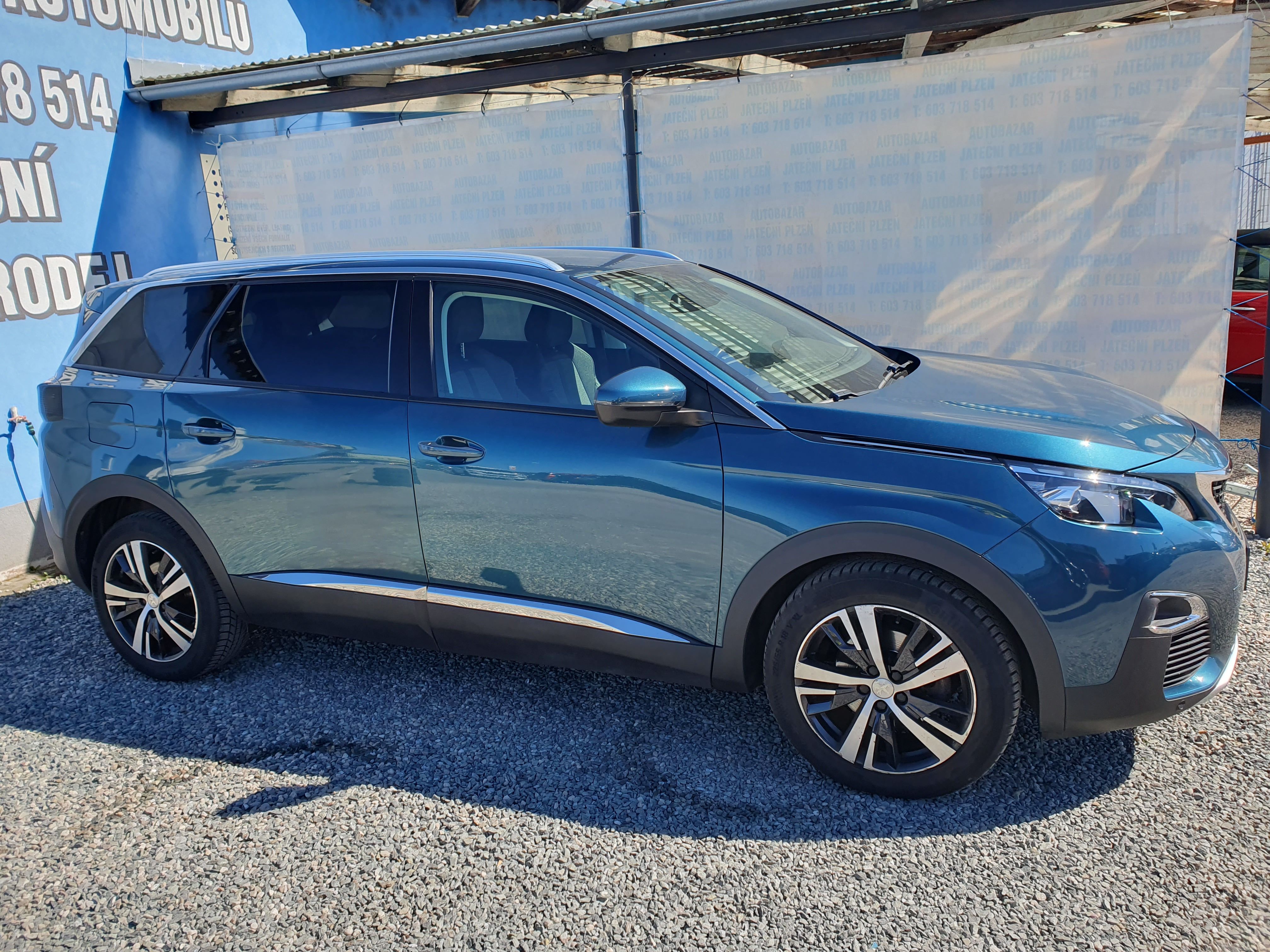Peugeot 5008, 1.2 PT 96 KW 7 MÍST DPH - fotka 2