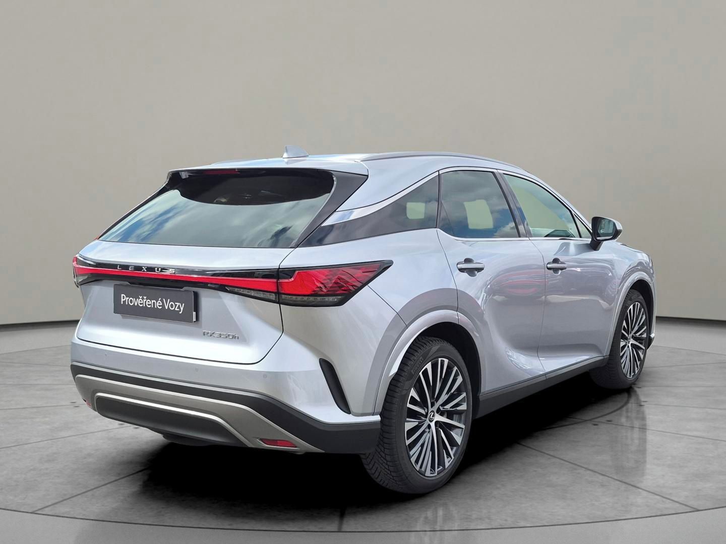 Lexus RX 350h, 2.5 HEV E-Four Executive Plus - fotka 2