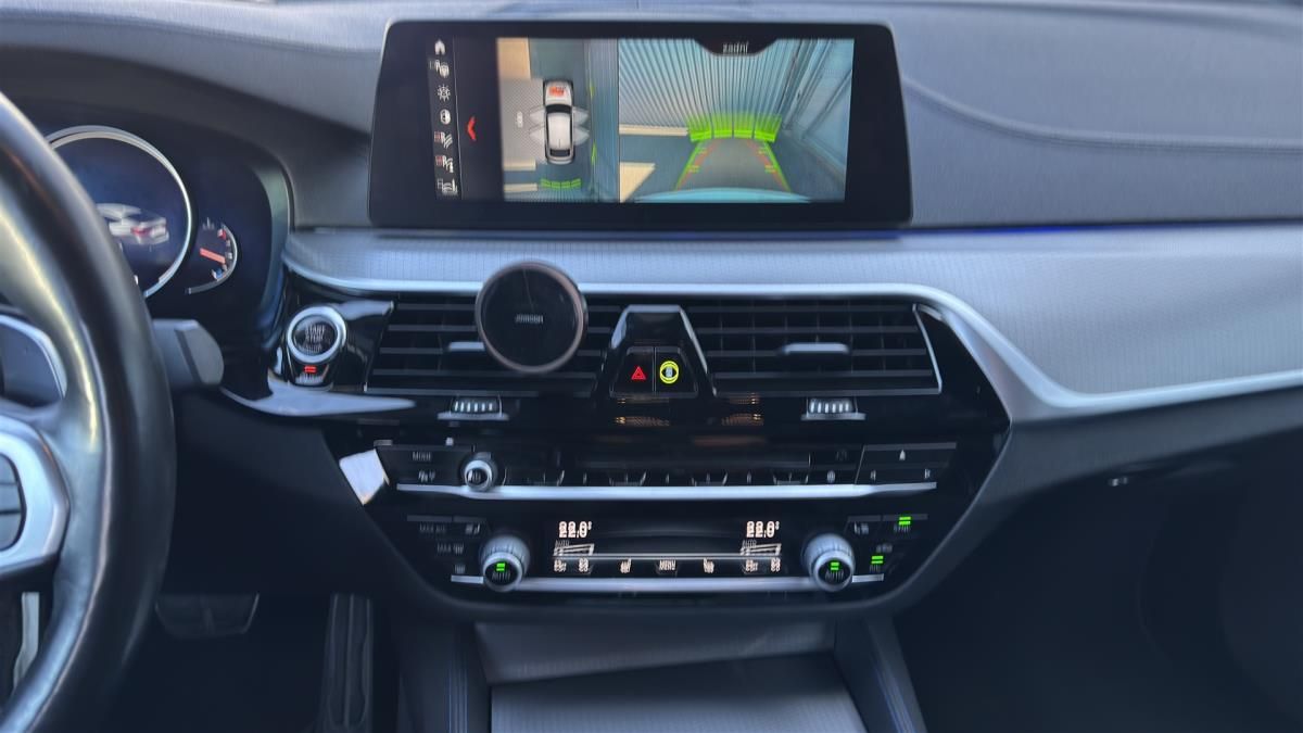 BMW Řada 6, 640d xDrive Mpaket DPH - fotka 6