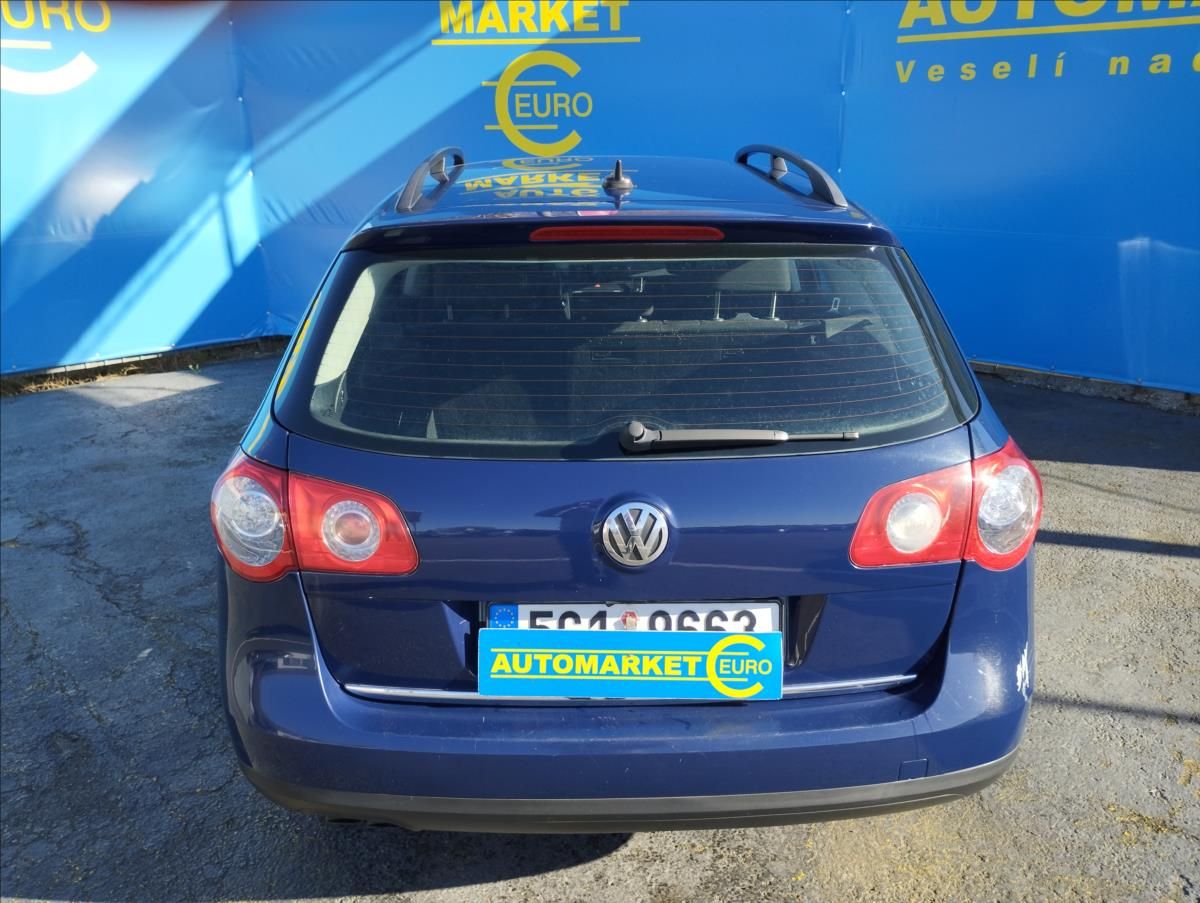 Volkswagen Passat, 2,0 TDi 103KW - fotka 5