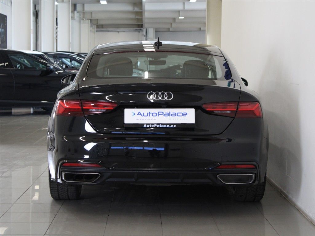 Audi A5, 2,0 40TDi S-Line 55tkm. ČR - fotka 4