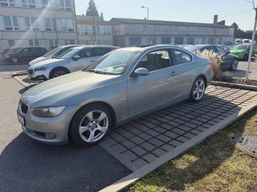 BMW 325i, N52, manuál