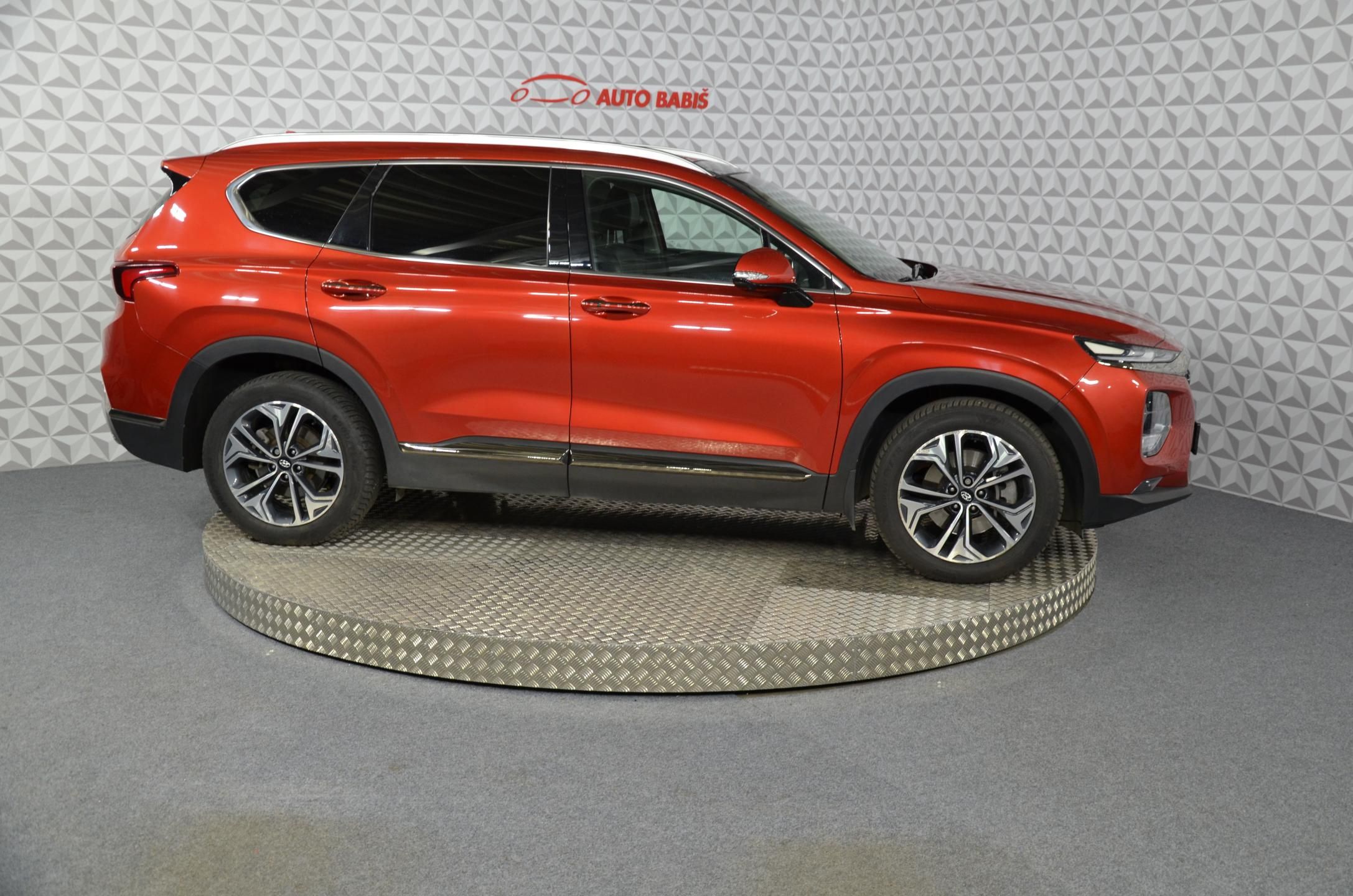 Hyundai Santa Fe, 2.2CRDi 147kw Luxury 4x4 - fotka 4