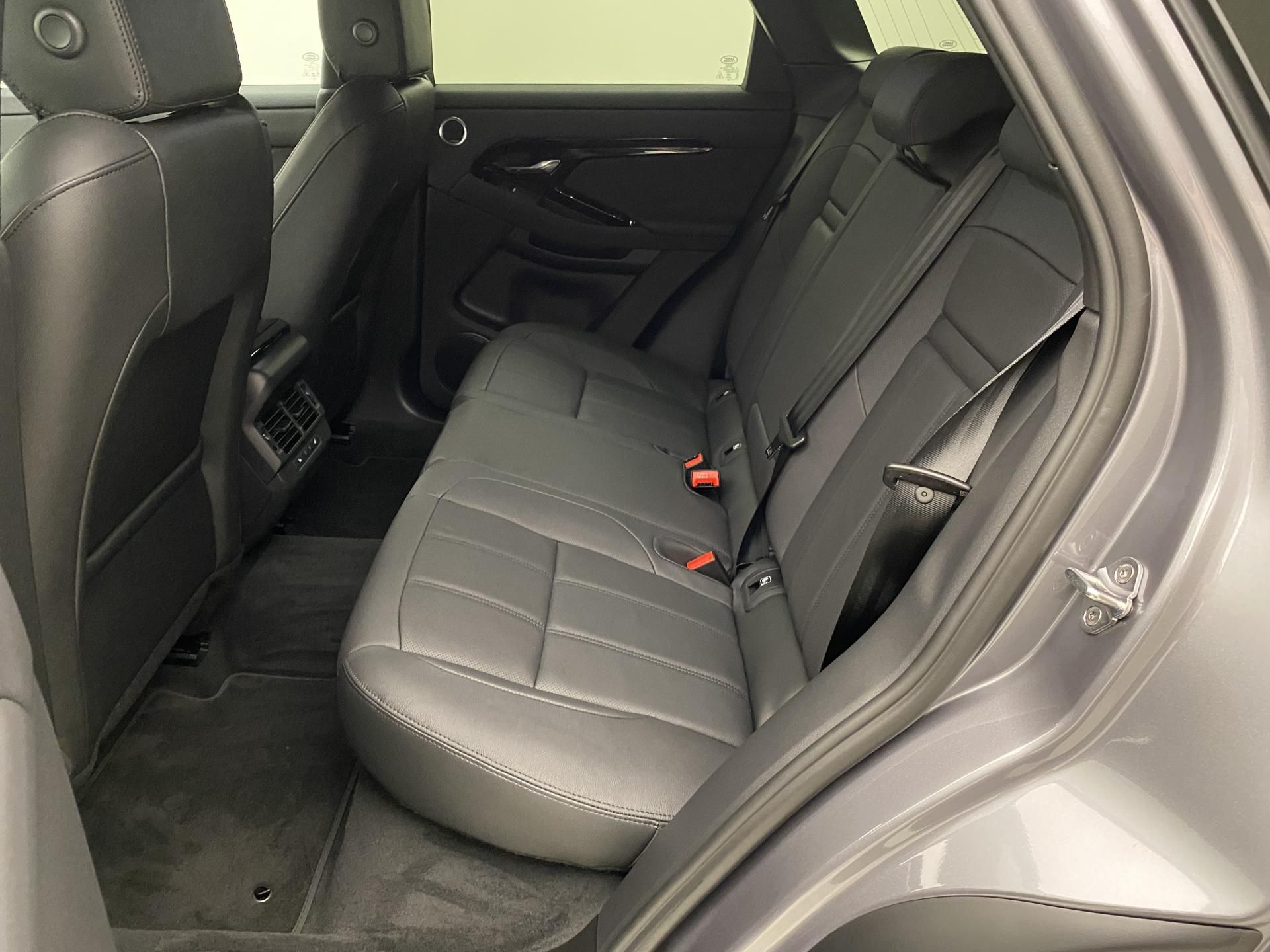 Land Rover Range Rover Evoque, D165 DYNAMIC SE  AWD AUT - fotka 6