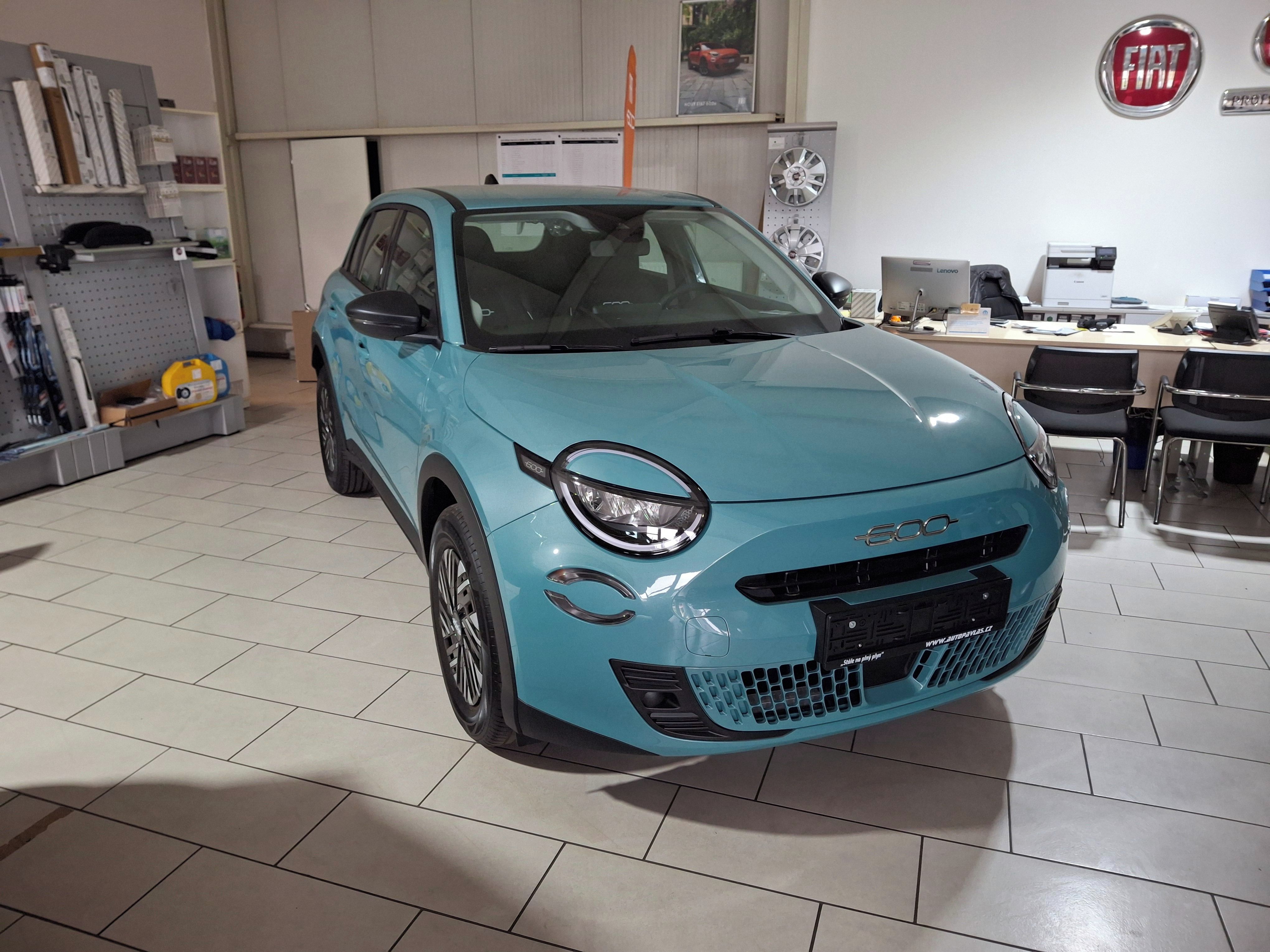 Fiat 600, Hybrid, 1.2T ( 100K ), automat - fotka 2