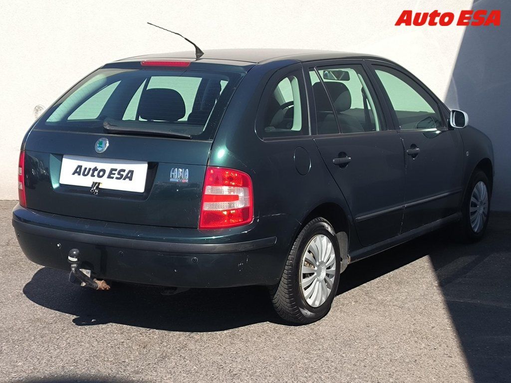 Škoda Fabia, 1.2 12V,Ambiente - fotka 4