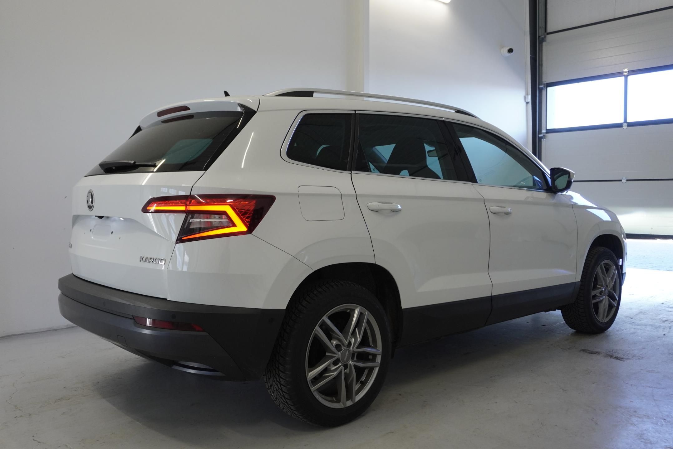 Škoda Karoq, 1.5i 110 kW STYLE AUTOMAT - fotka 5
