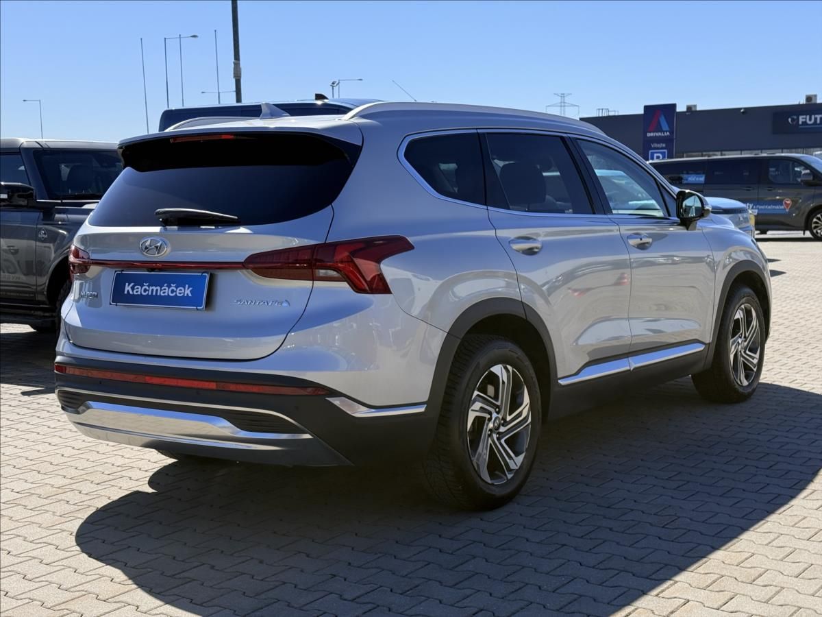 Hyundai Santa Fe, 2,2 CRDi 142 kW Smart DPH CZ - fotka 5