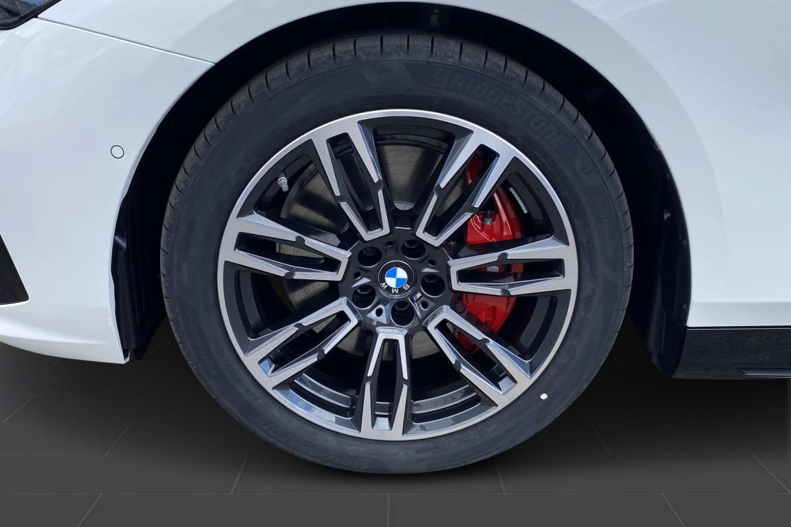 BMW Řada 5, 540d xDrive Touring - fotka 5
