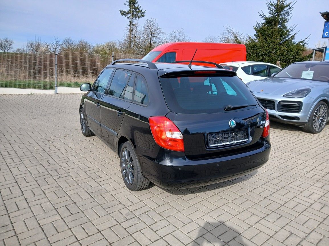 Škoda Fabia, 1,2 TSI Servis knížka Nová TK - fotka 3