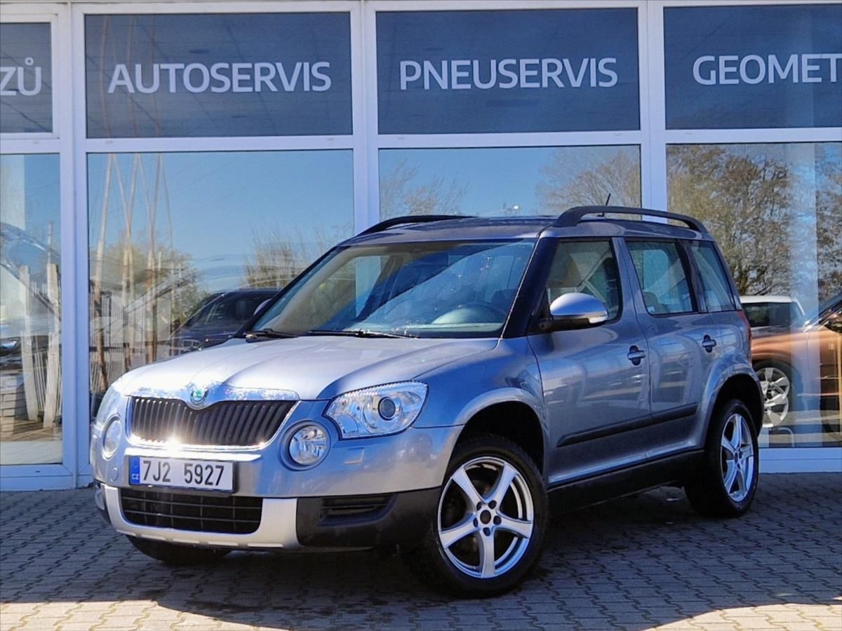 Škoda Yeti, 2,0 TDI ALU Z,L17 VÝHŘEV KLIMA