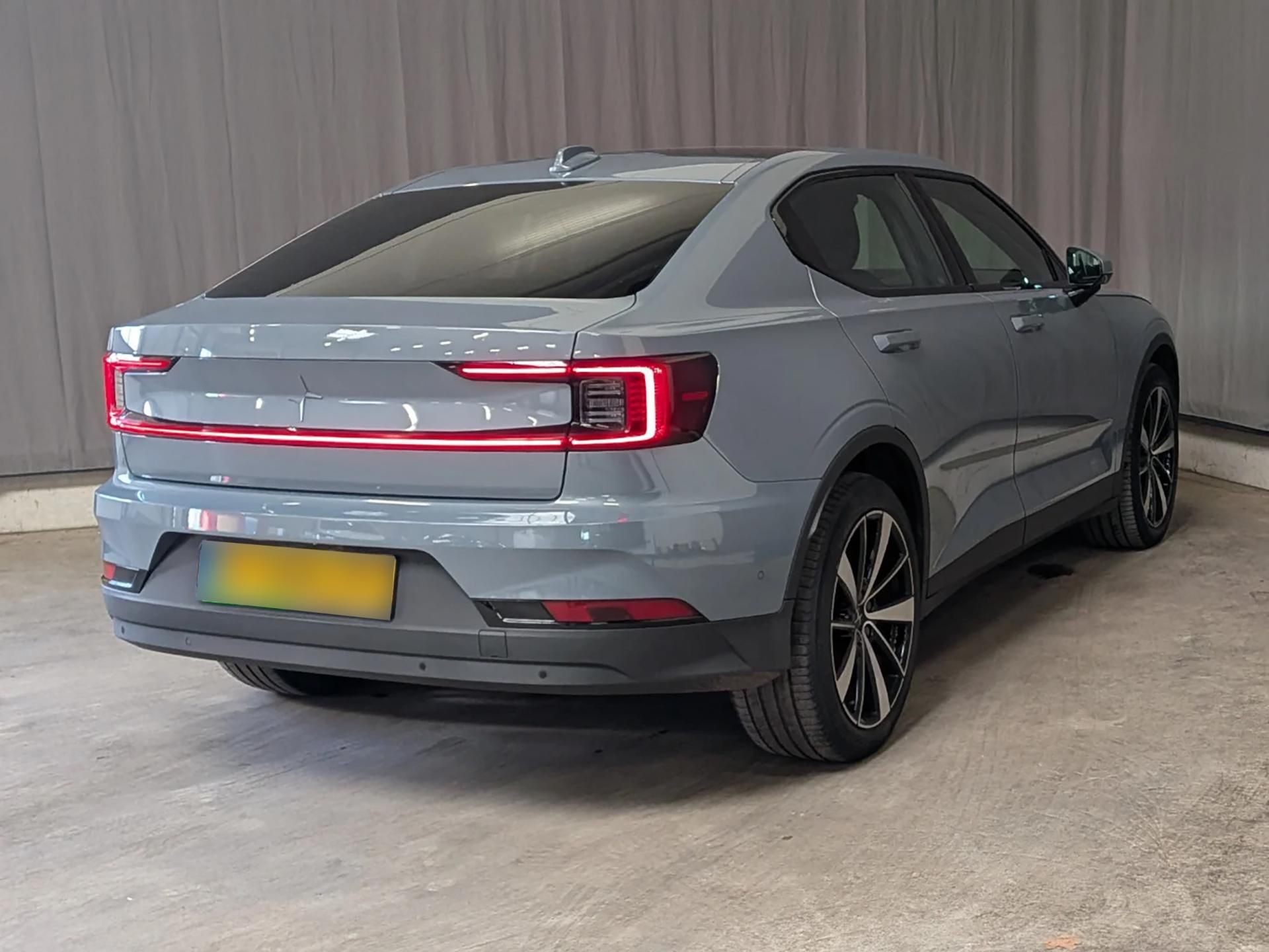 Polestar 2, Dual Motor Launch Edition - fotka 2